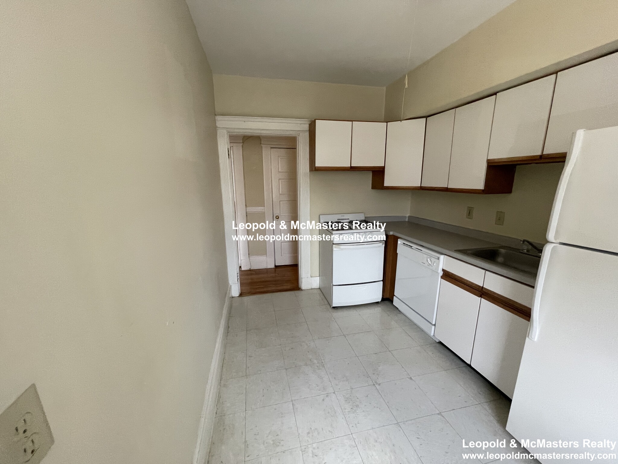 81 Empire St, Allston