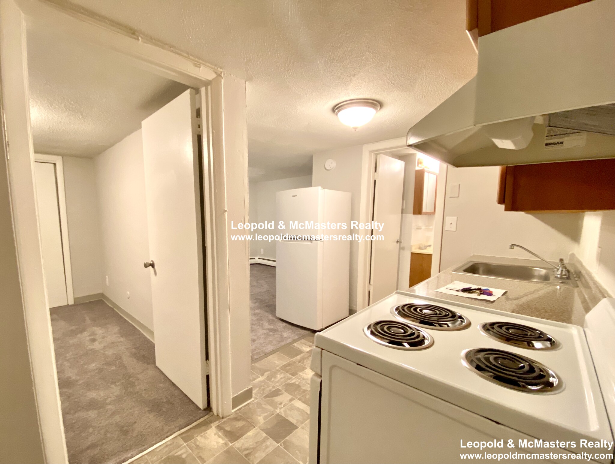 36 South Huntington Ave, Jamaica Plain