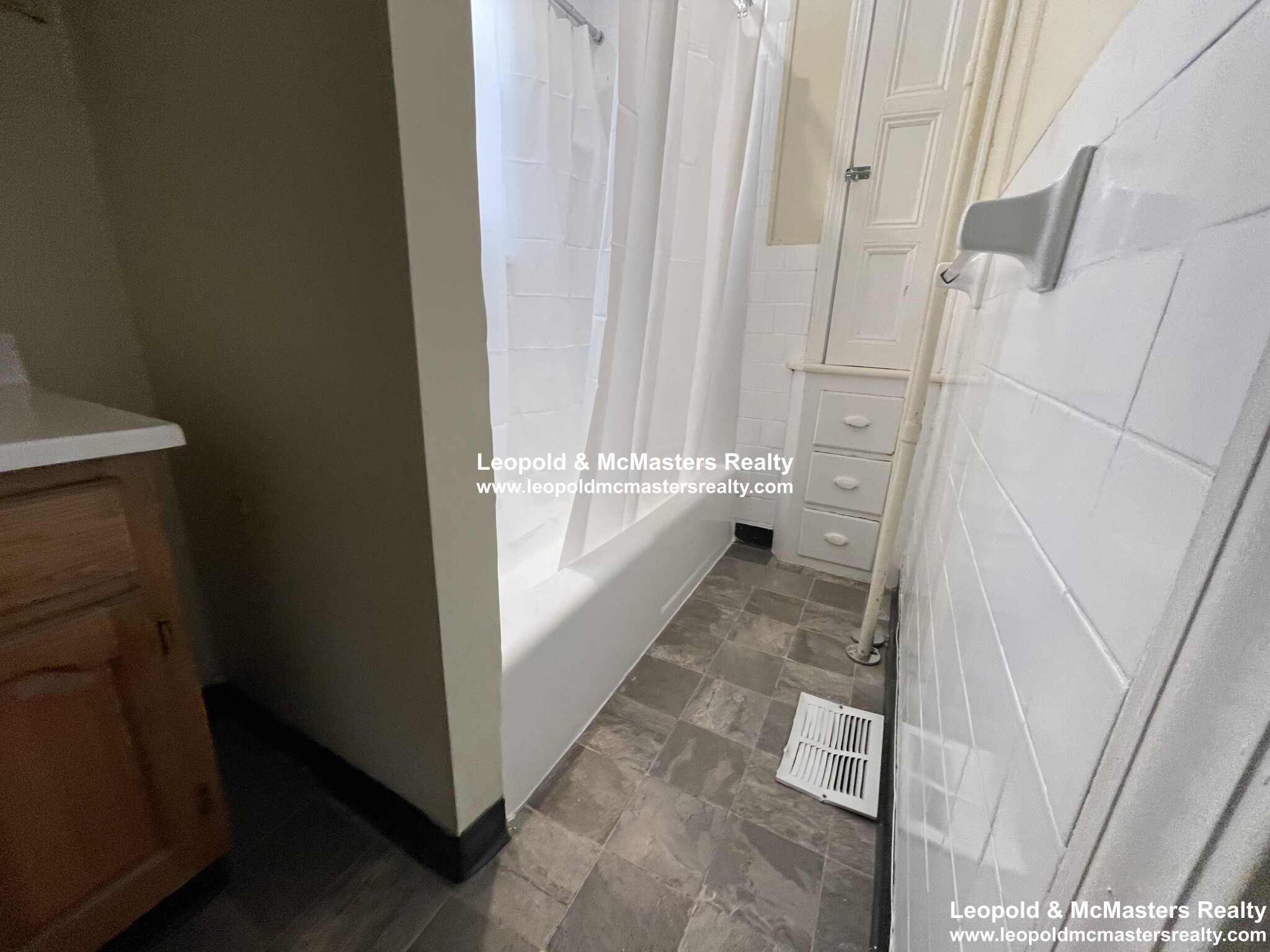 88 Gardena St, Brighton