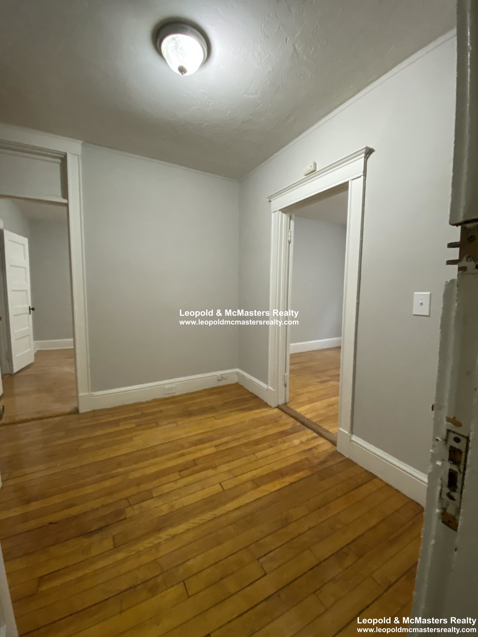 220 South St, Jamaica Plain