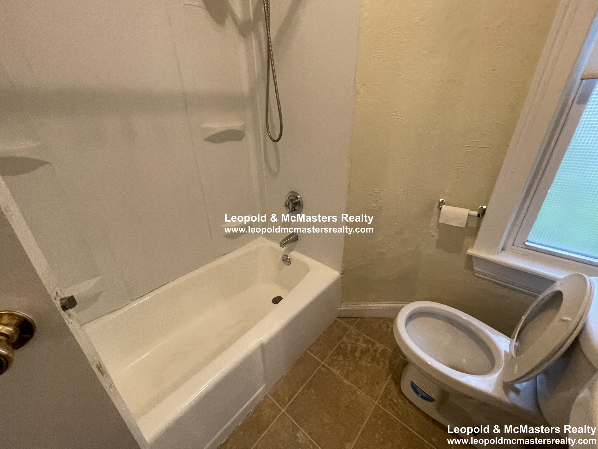 2 Westford Pl, Allston