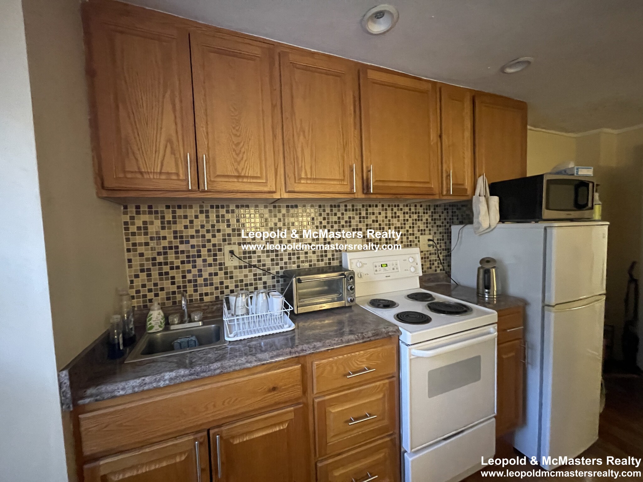 90 Myrtle St, Beacon Hill