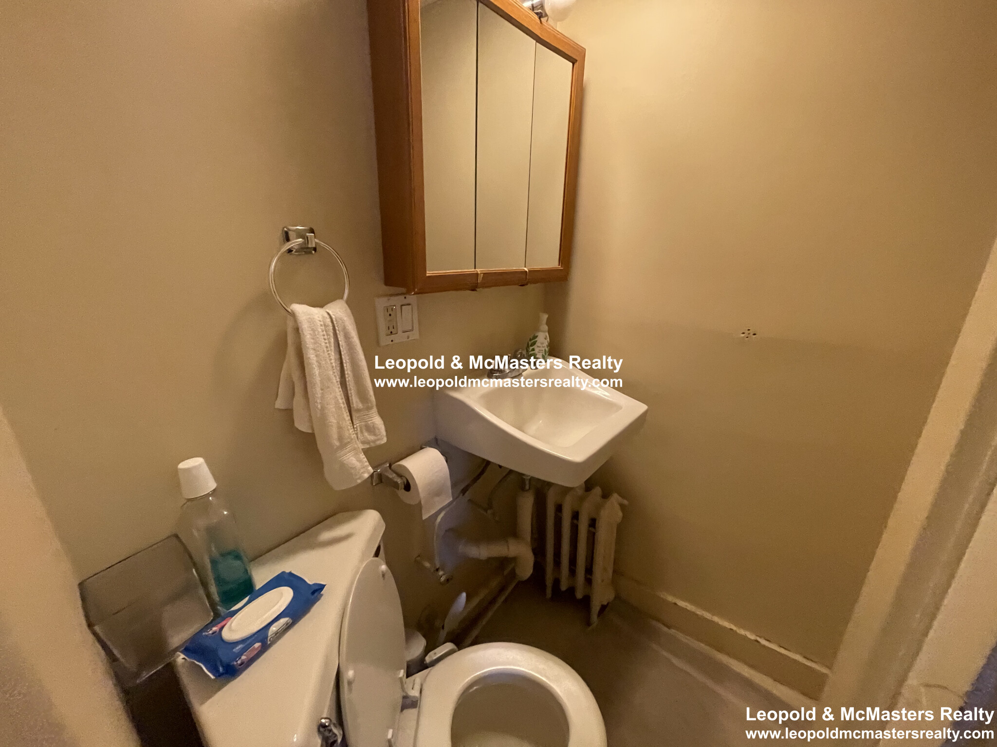 90 Myrtle St, Beacon Hill