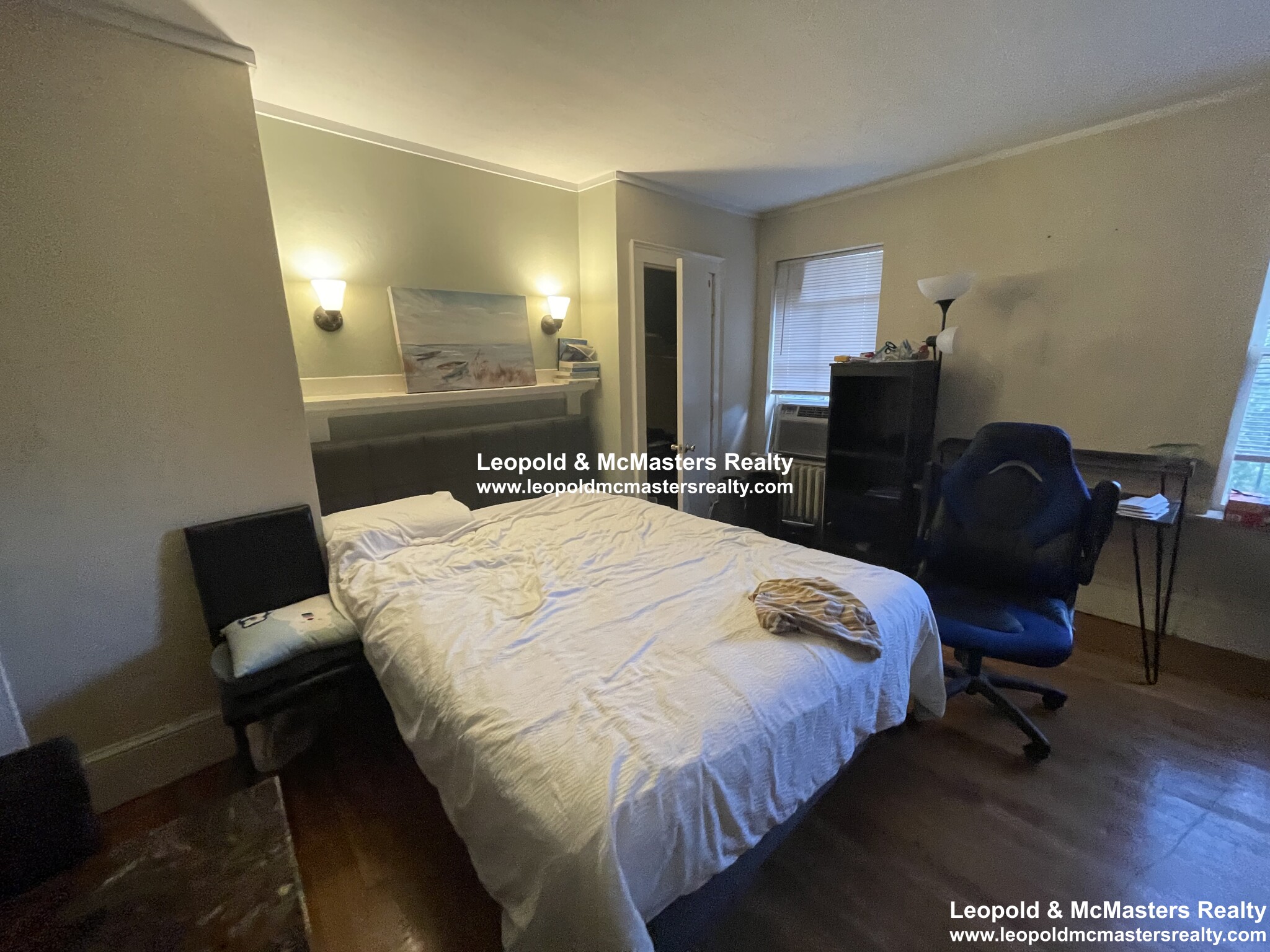 90 Myrtle St, Beacon Hill