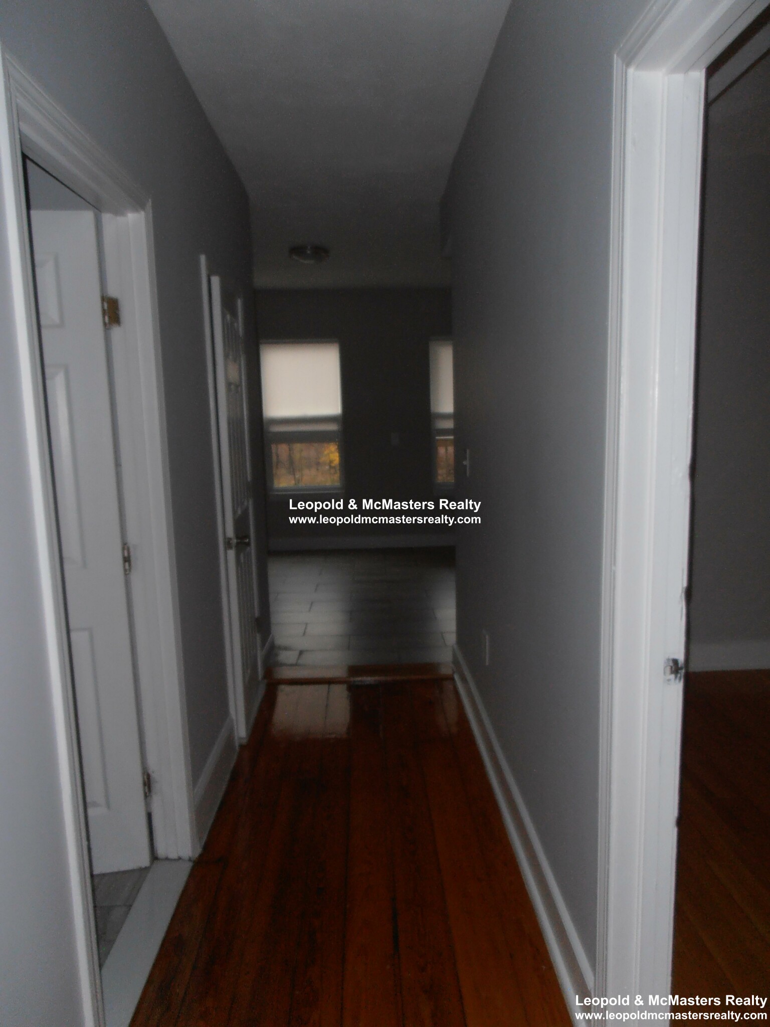 105 Sydney, Dorchester