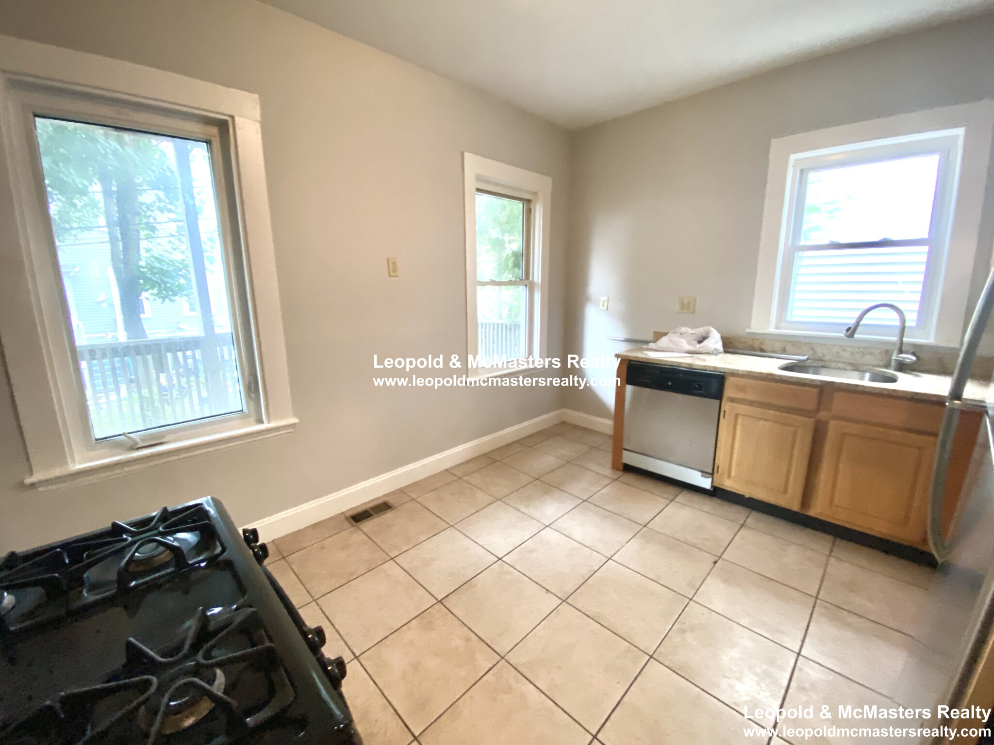 21 Roseclair St, Dorchester