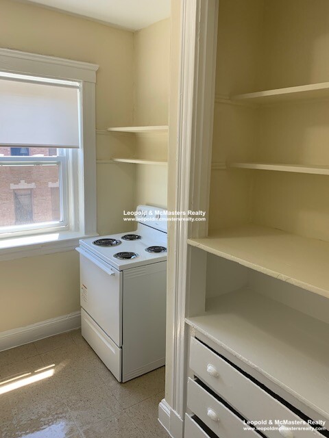 166 Kelton St, Allston