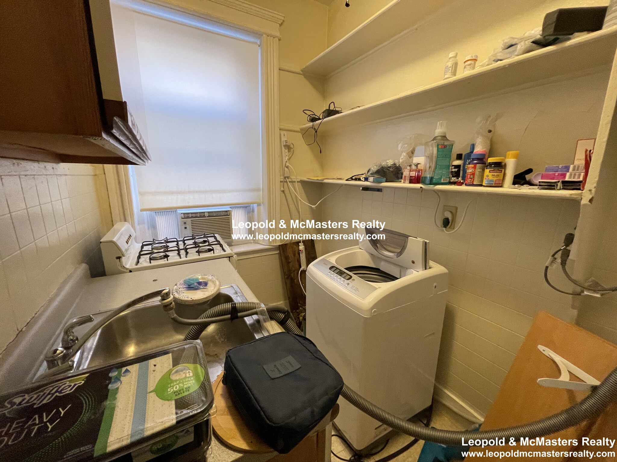 11 Royce Rd, Allston