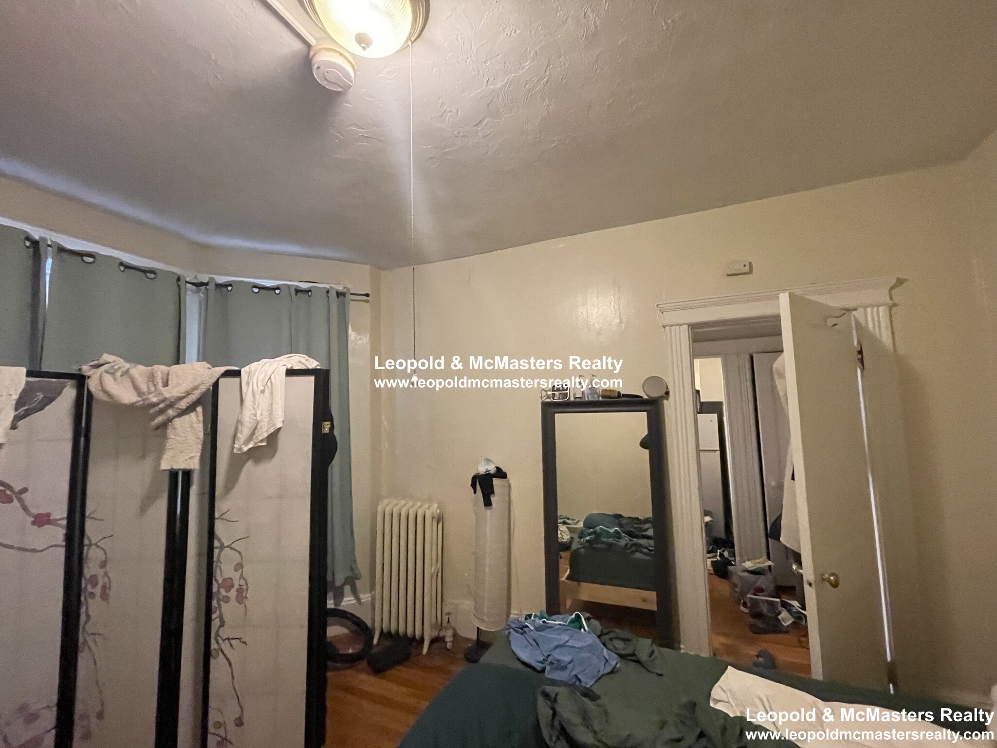 11 Royce Rd, Allston