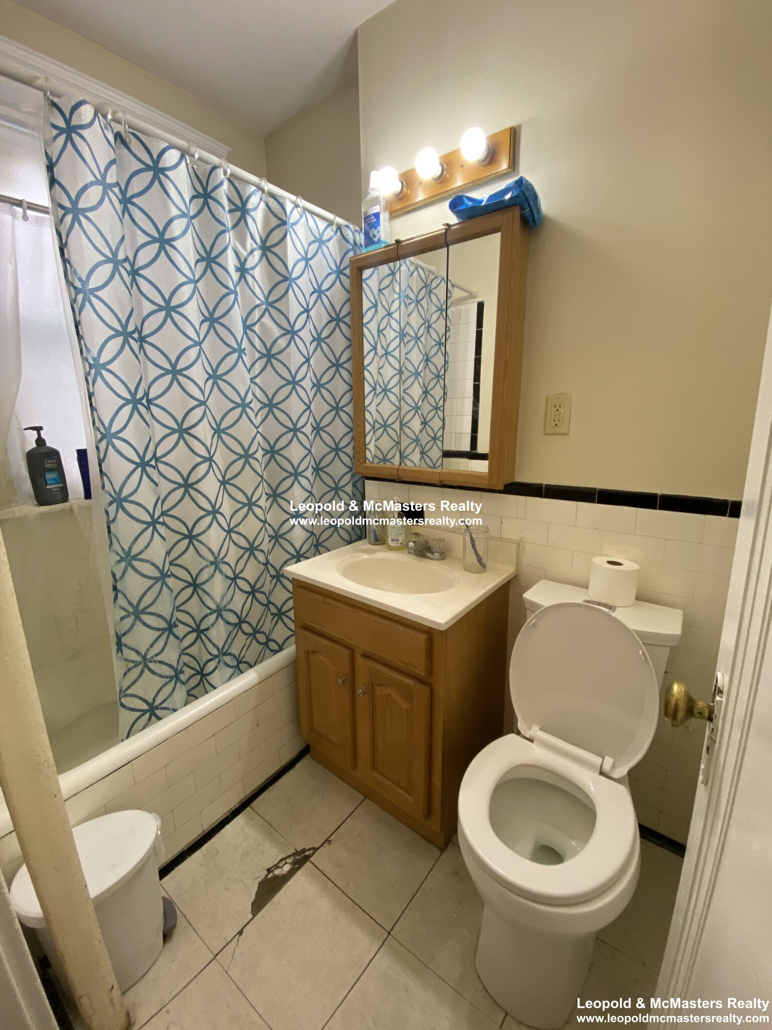 55 Linden St, Allston