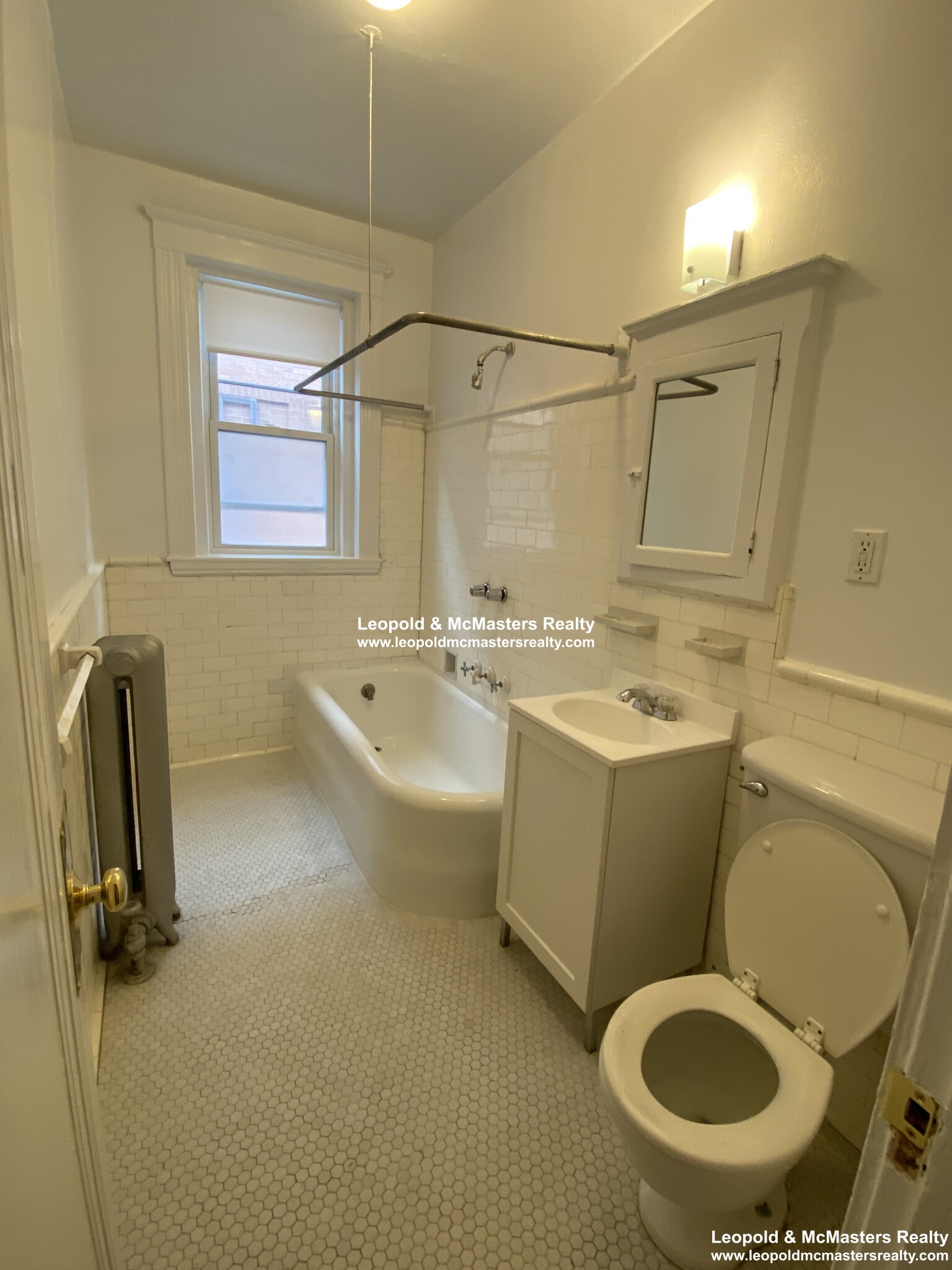 85 Winchester St, Coolidge Corner