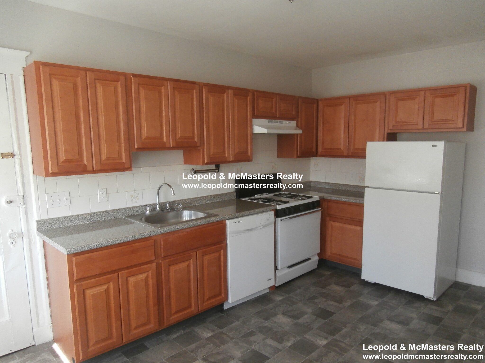 32 Lourdes Ave, Jamaica Plain