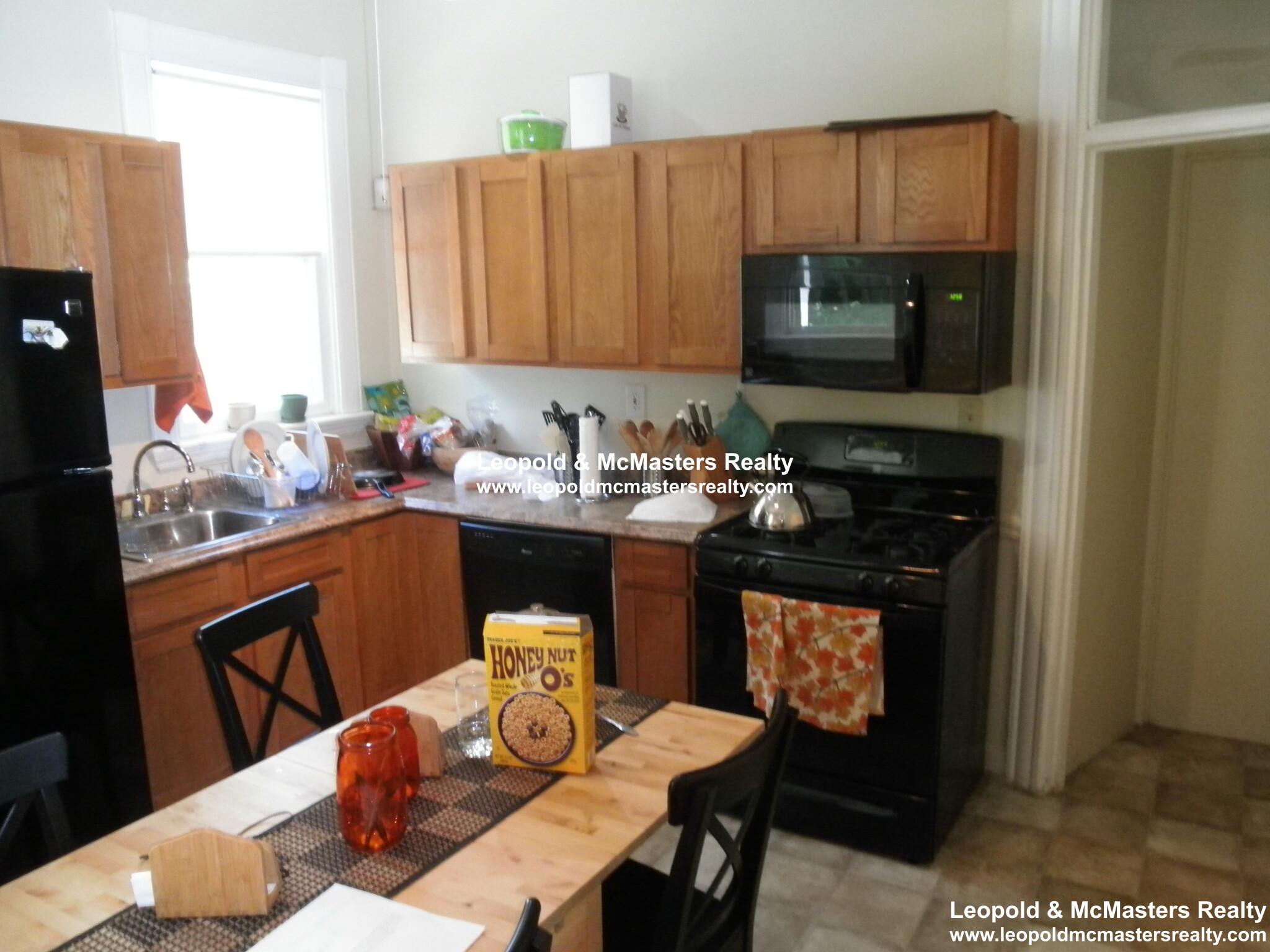 19 Braemore Rd, Brighton