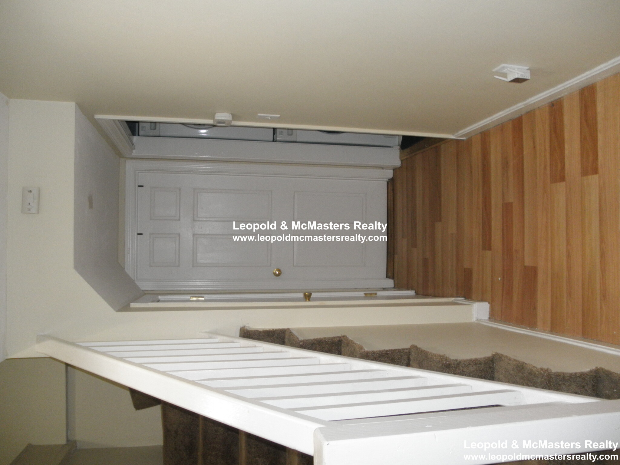 19 Braemore Rd, Brighton