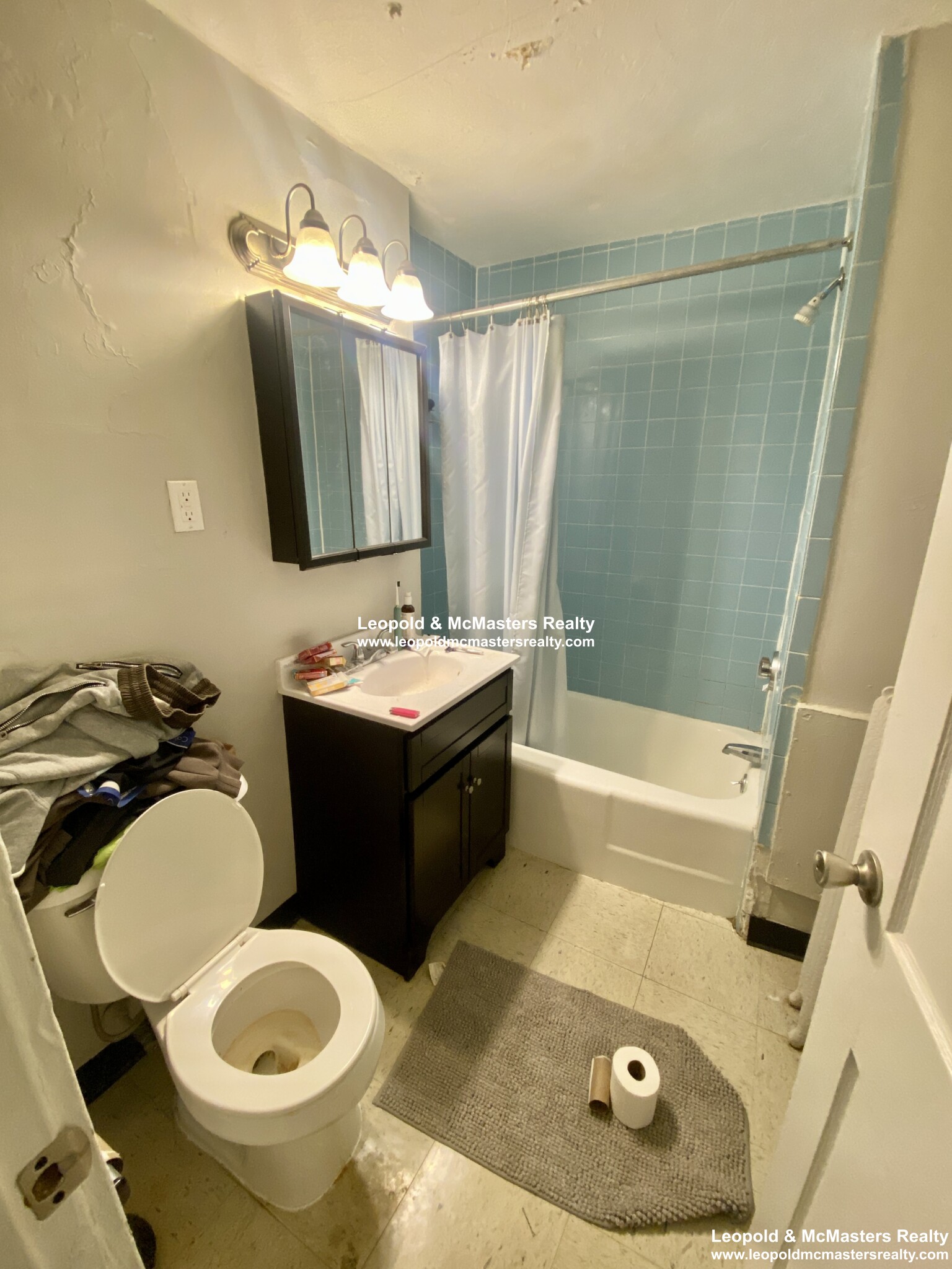 1118 Commonwealth Ave, Allston