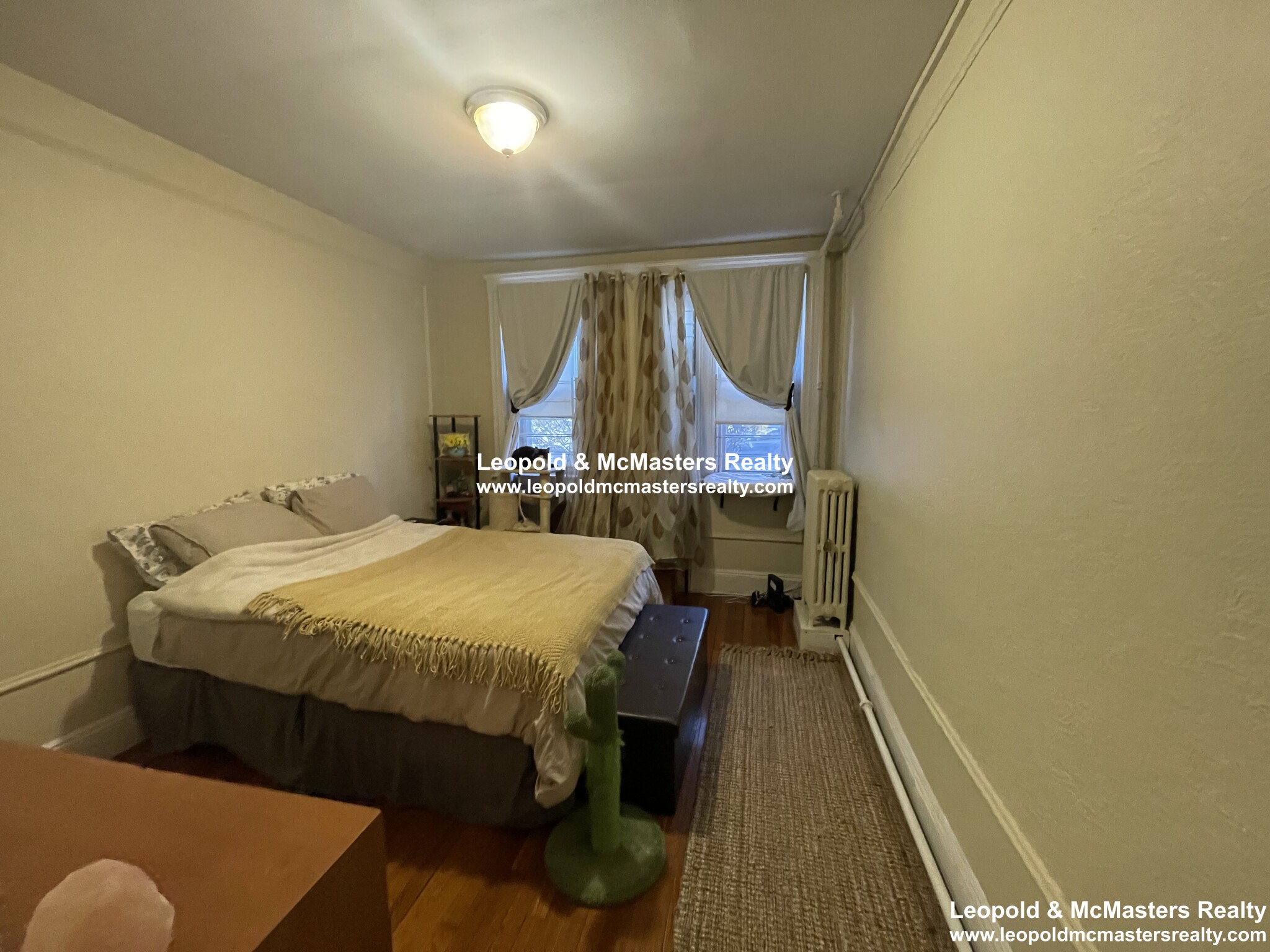 51 Linden St, Allston