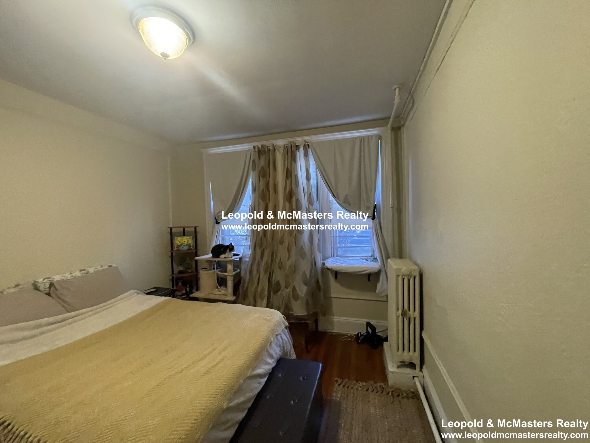 51 Linden St, Allston