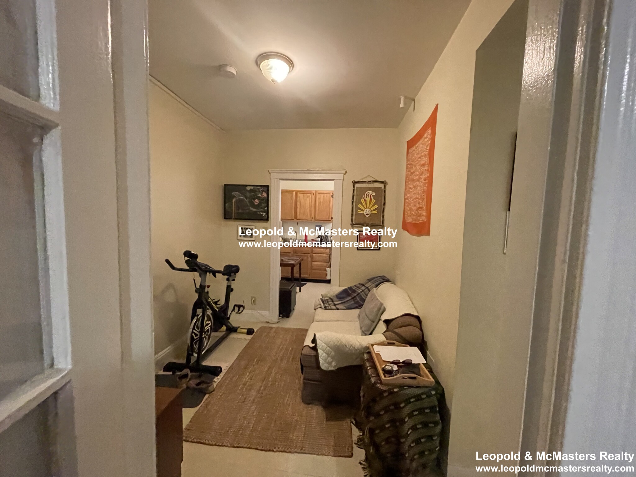 51 Linden St, Allston