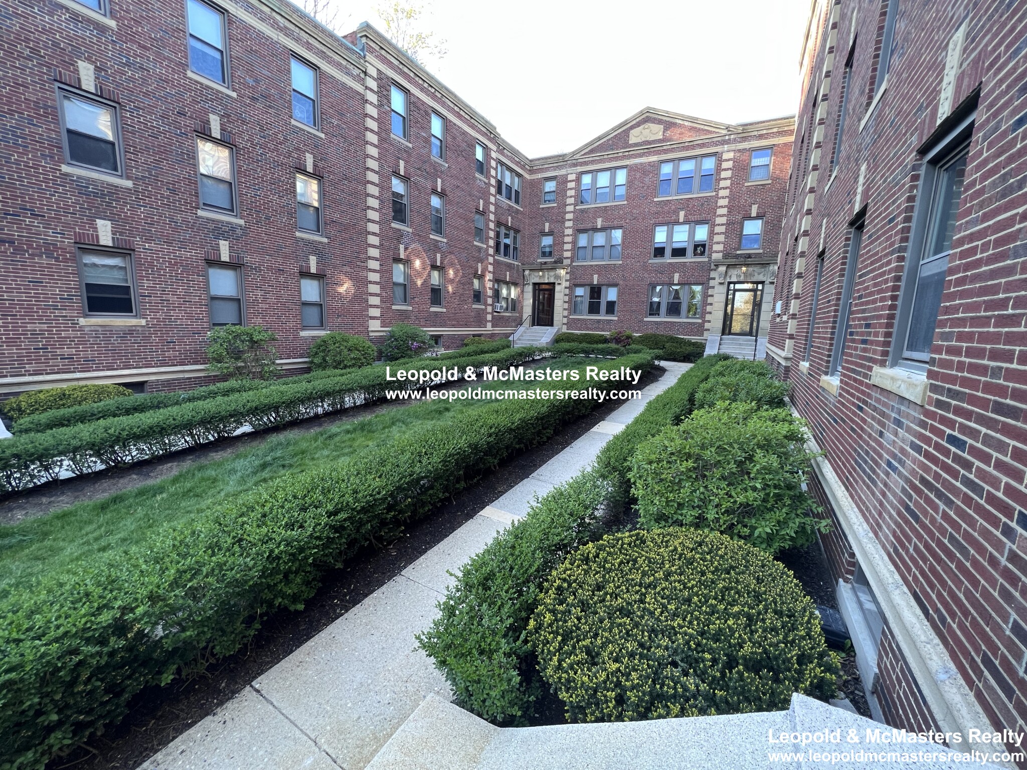 98 Longwood Ave, Coolidge Corner