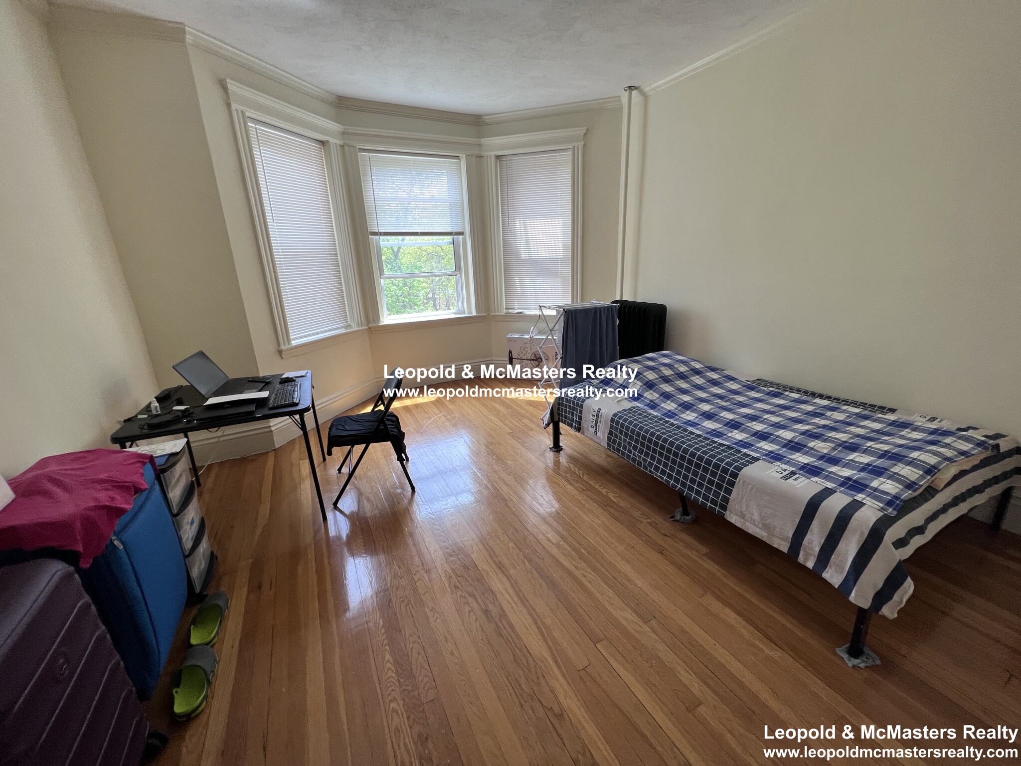 98 Queensberry St, Fenway