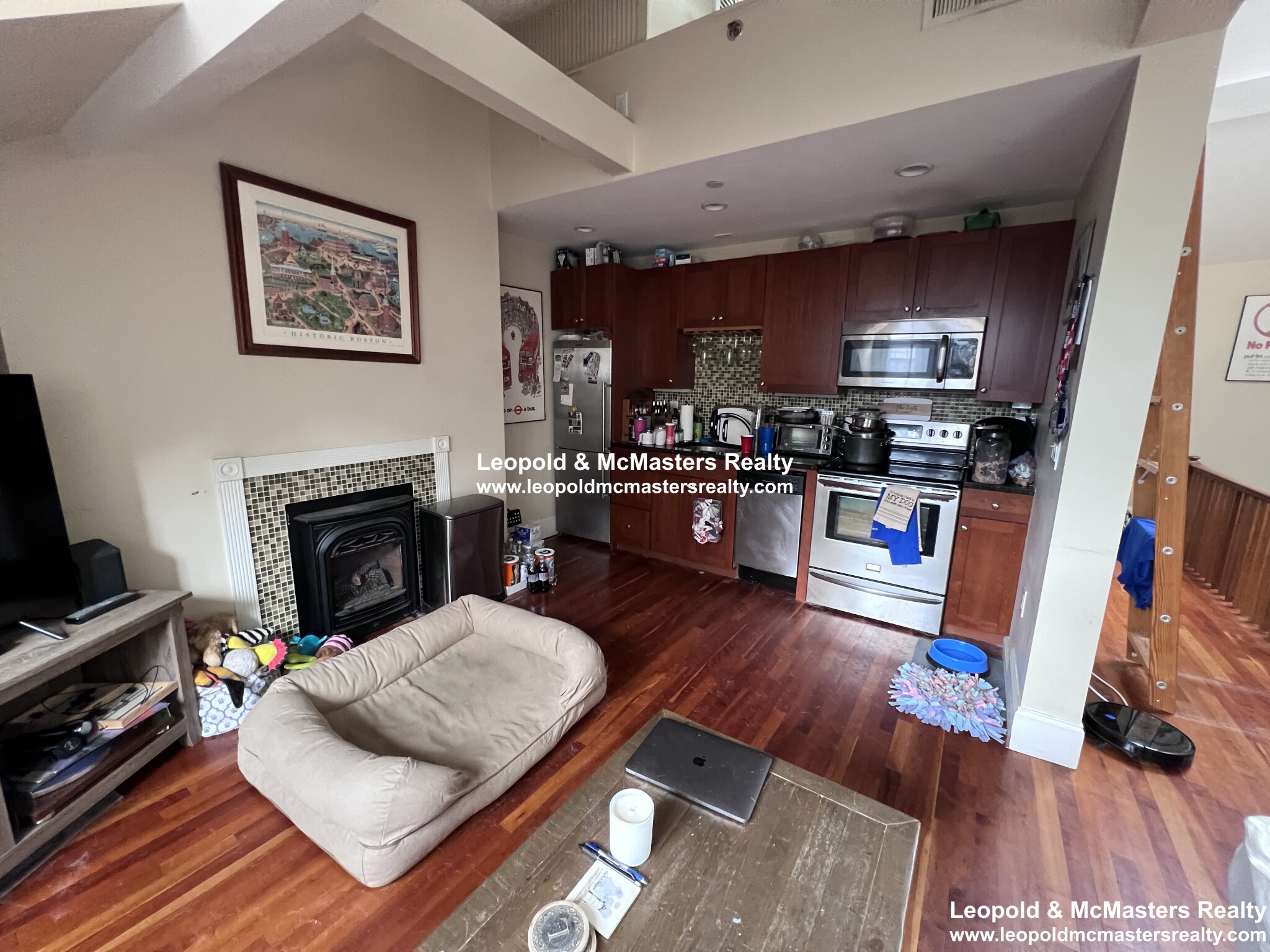 16 Temple St, Beacon Hill