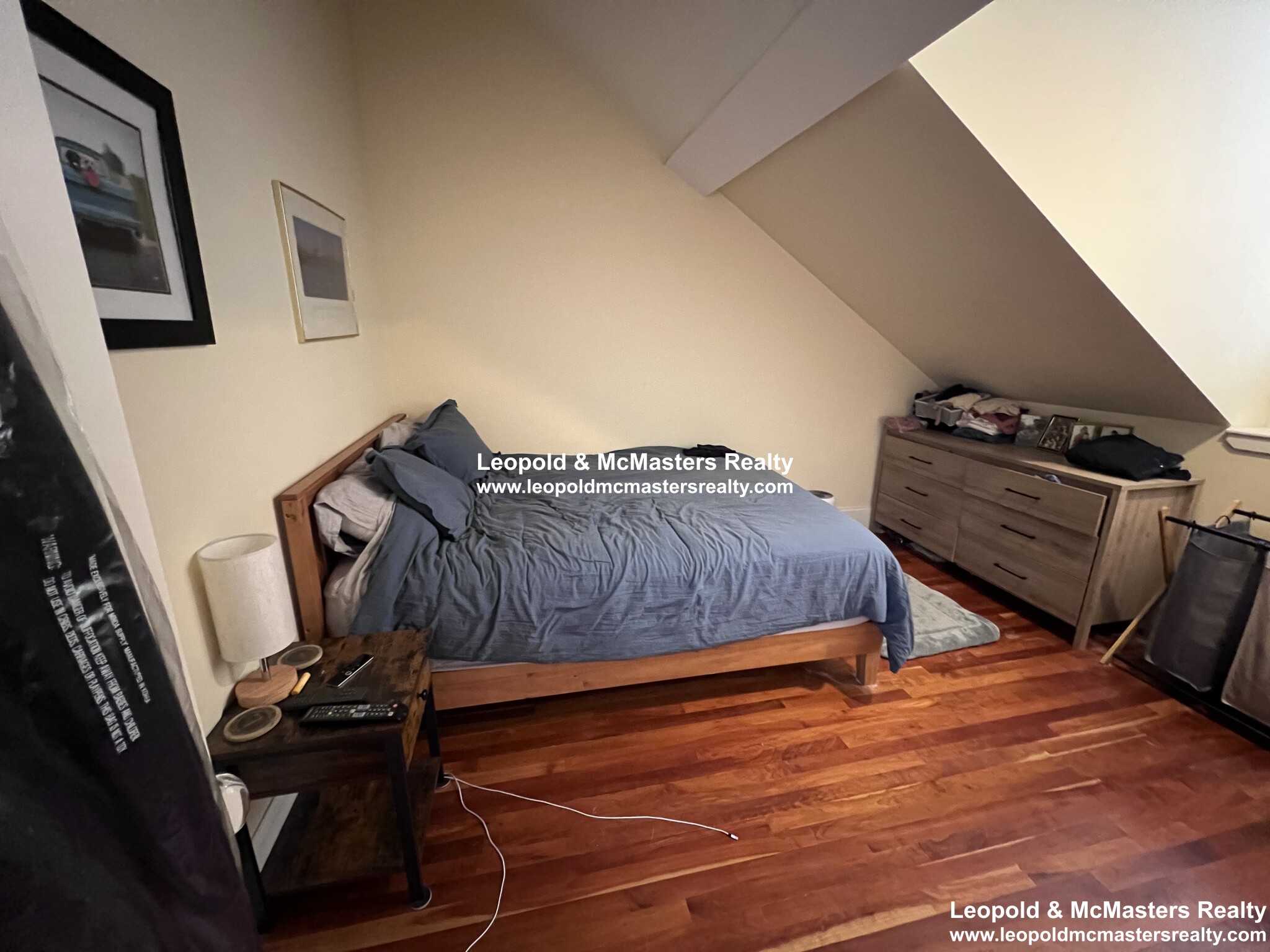 16 Temple St, Beacon Hill