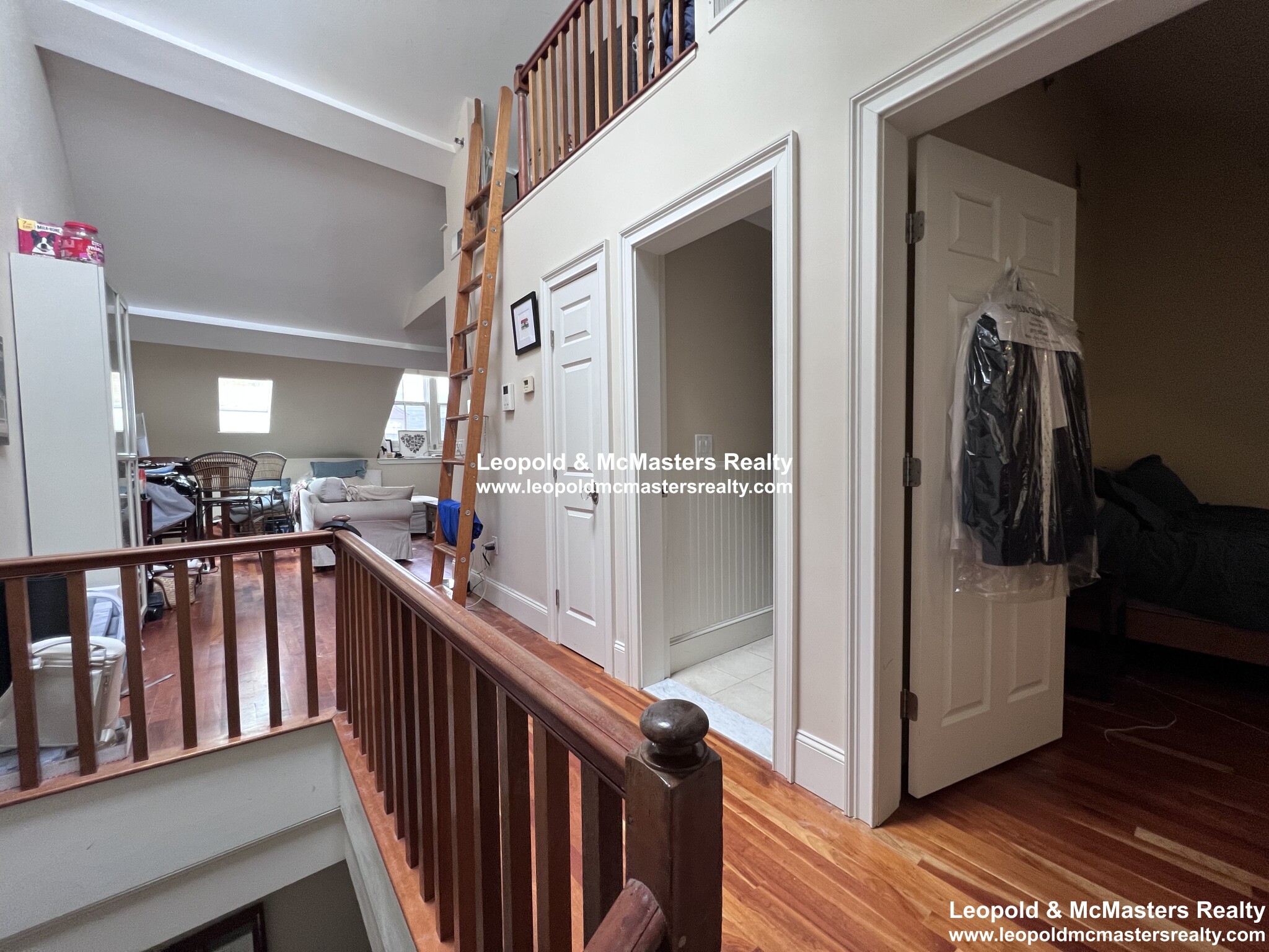 16 Temple St, Beacon Hill