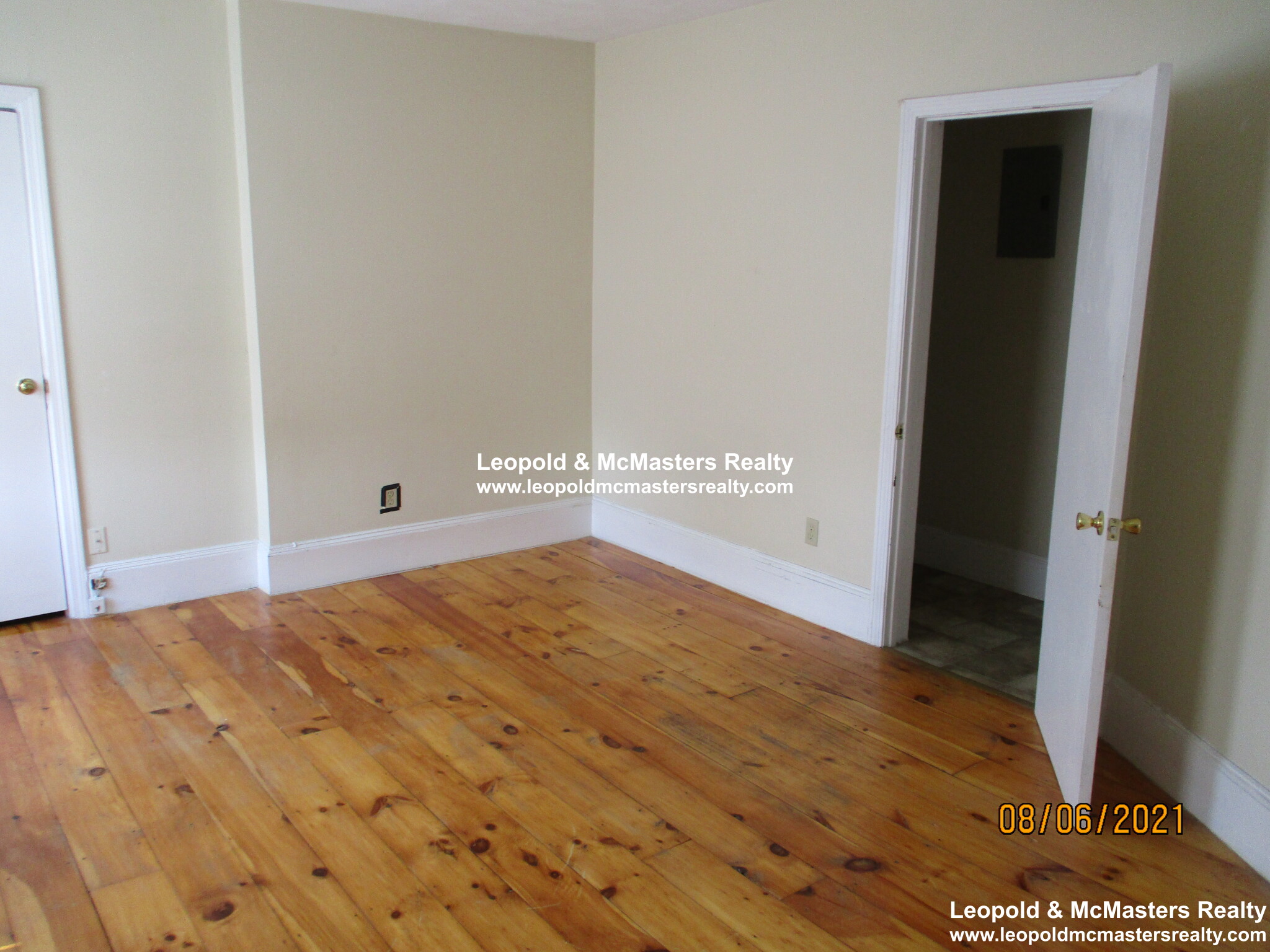 2 Westford Pl, Allston