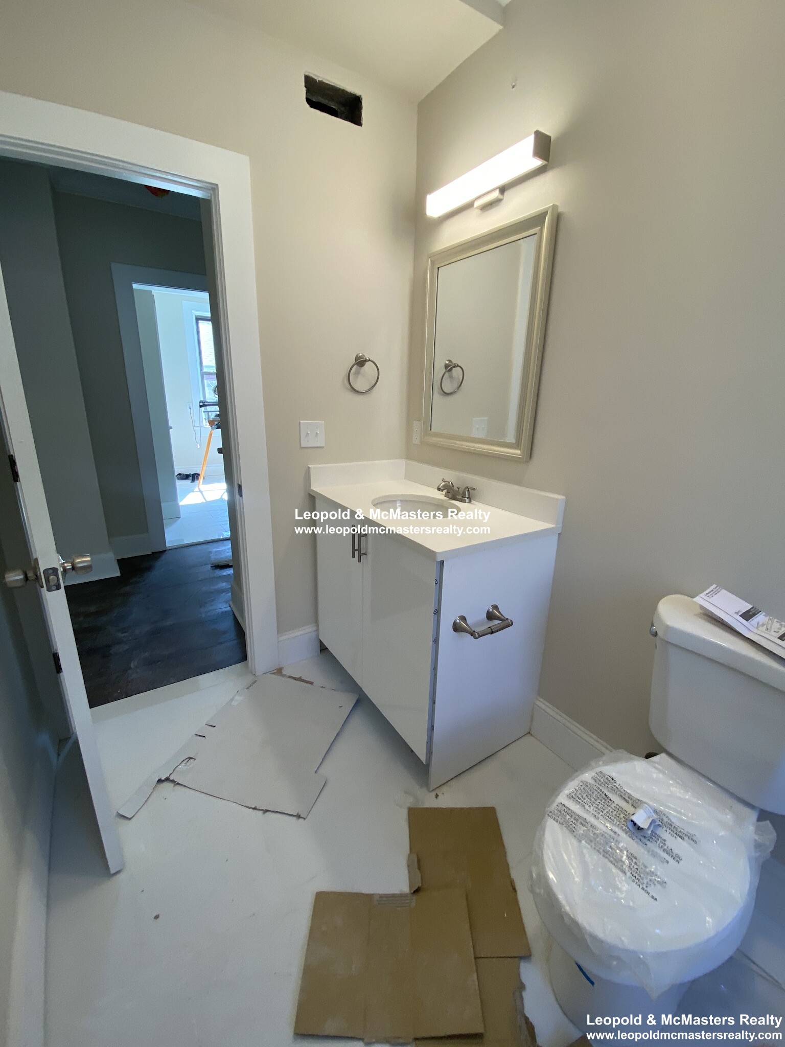 98 Longwood Ave, Coolidge Corner