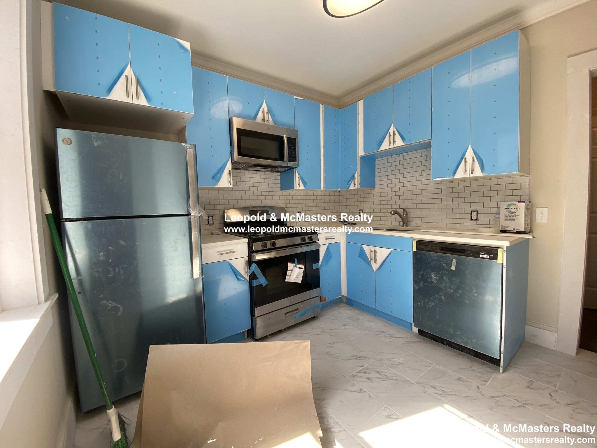 98 Longwood Ave, Coolidge Corner