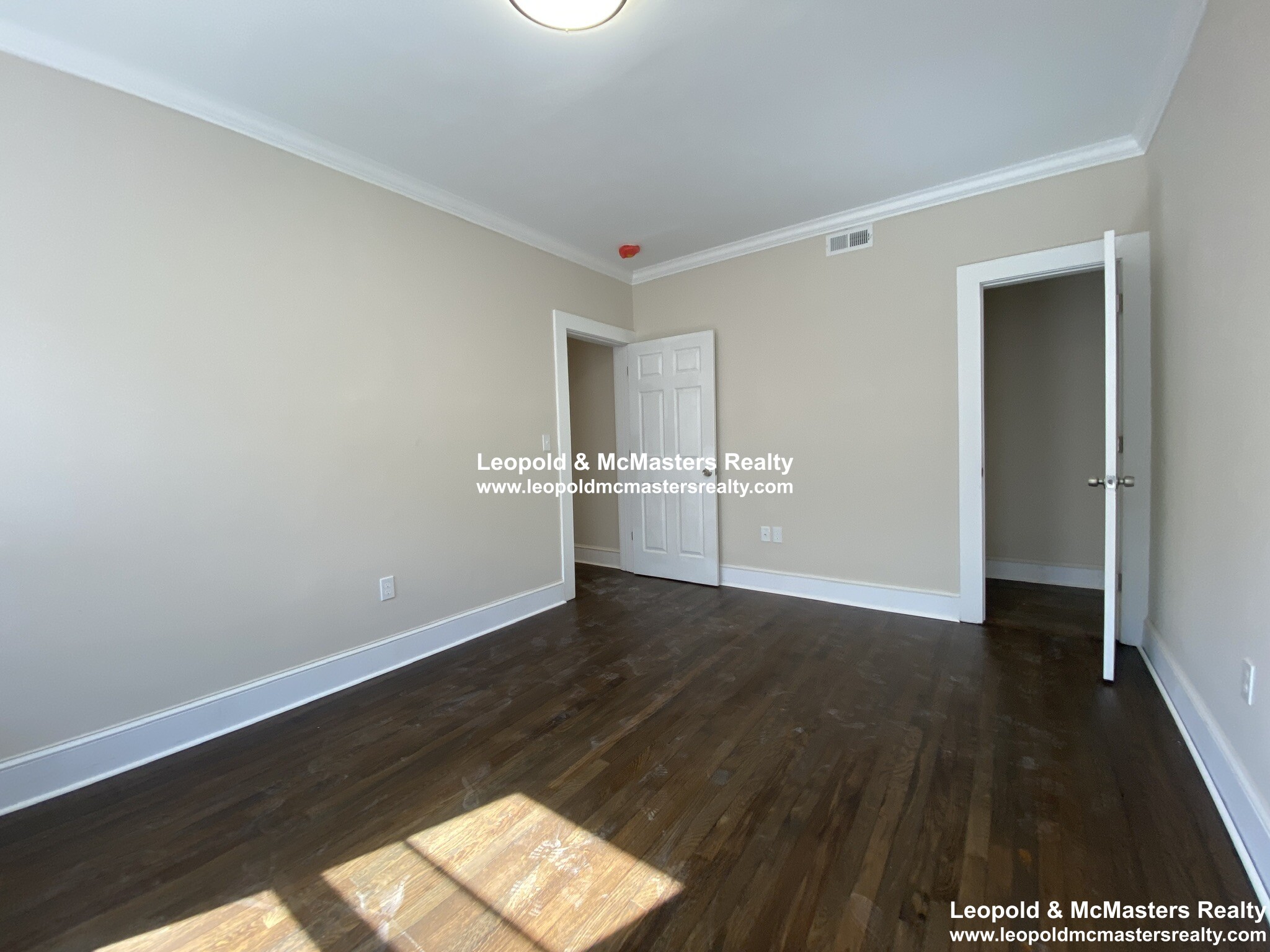 98 Longwood Ave, Coolidge Corner