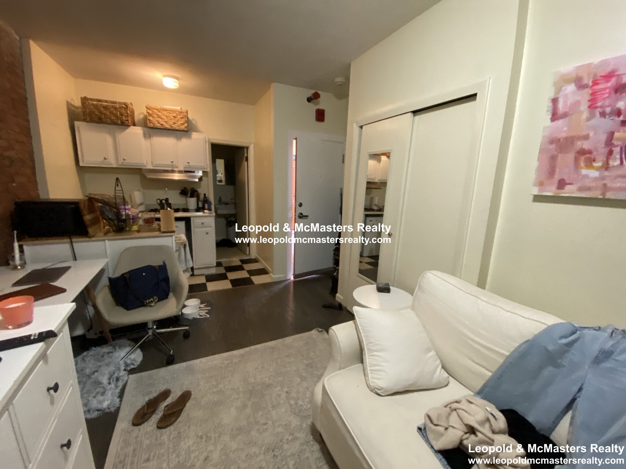 270 Newbury St, Back Bay