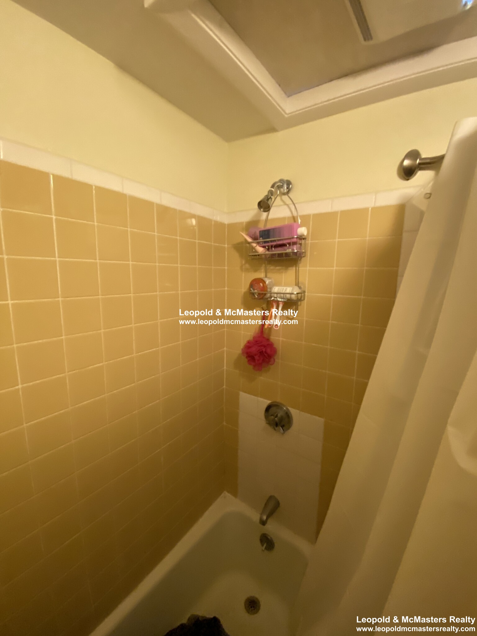 270 Newbury St, Back Bay