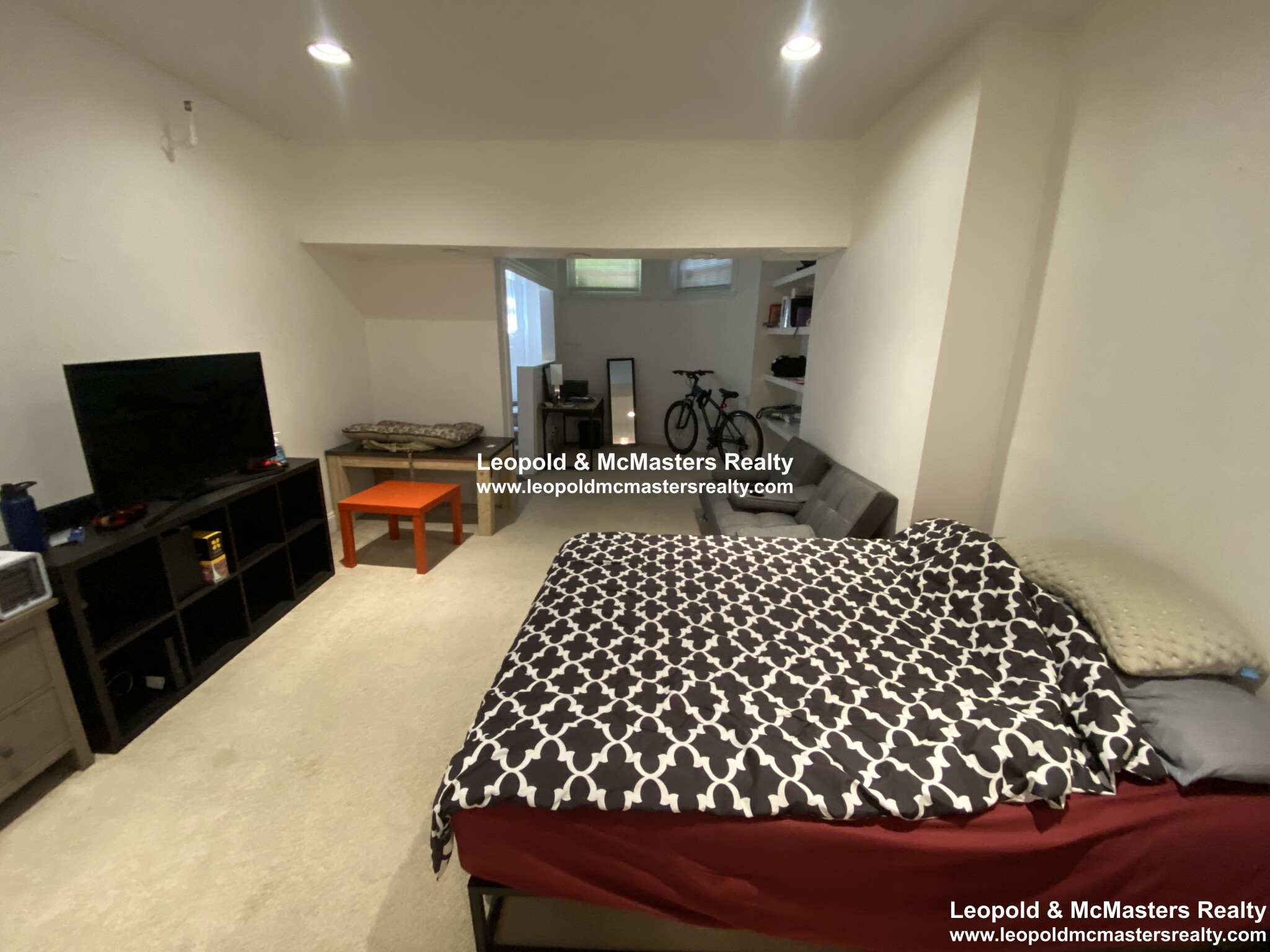 379 Commonwealth Ave, Back Bay