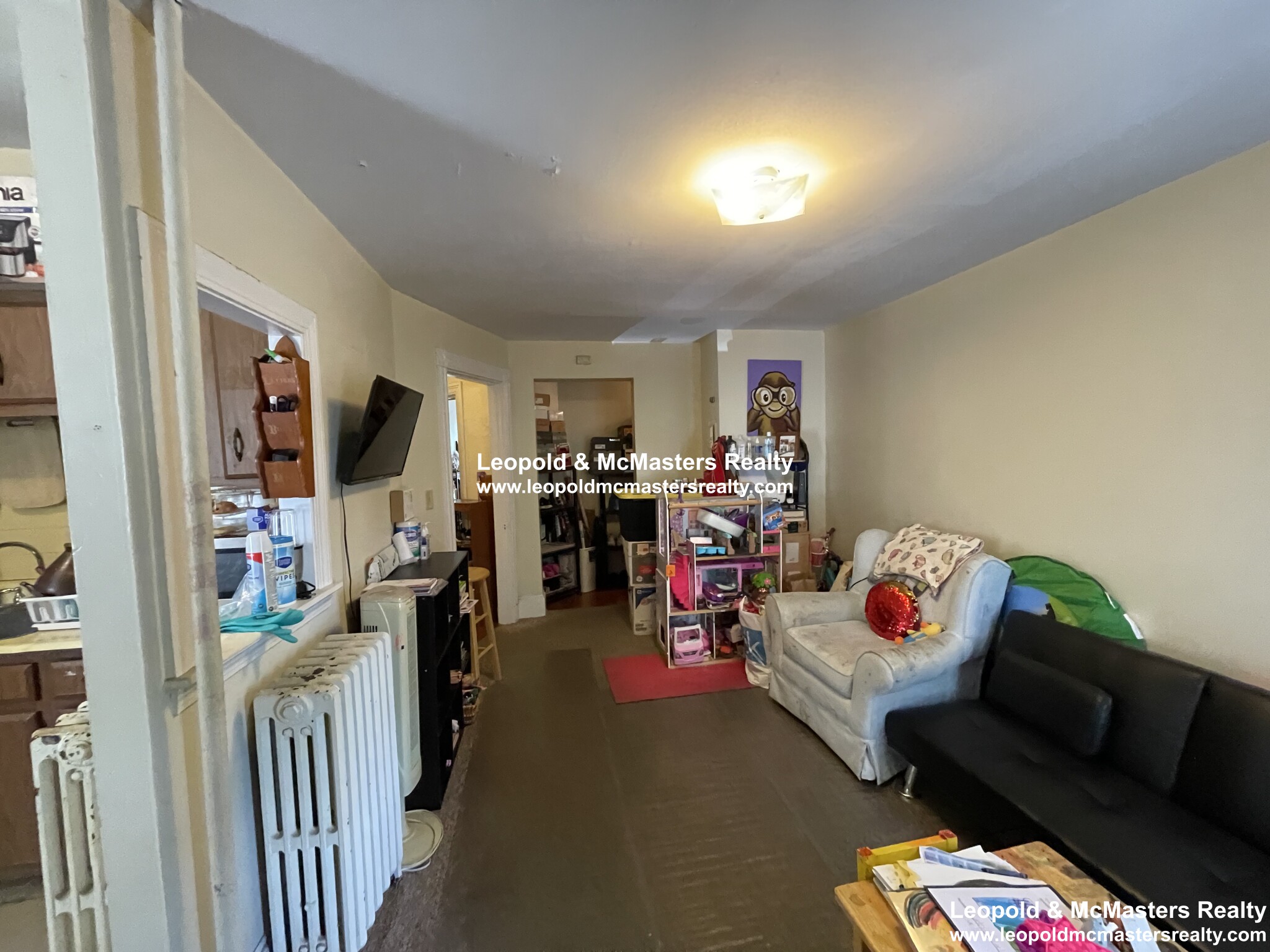 23 Maple St, Watertown