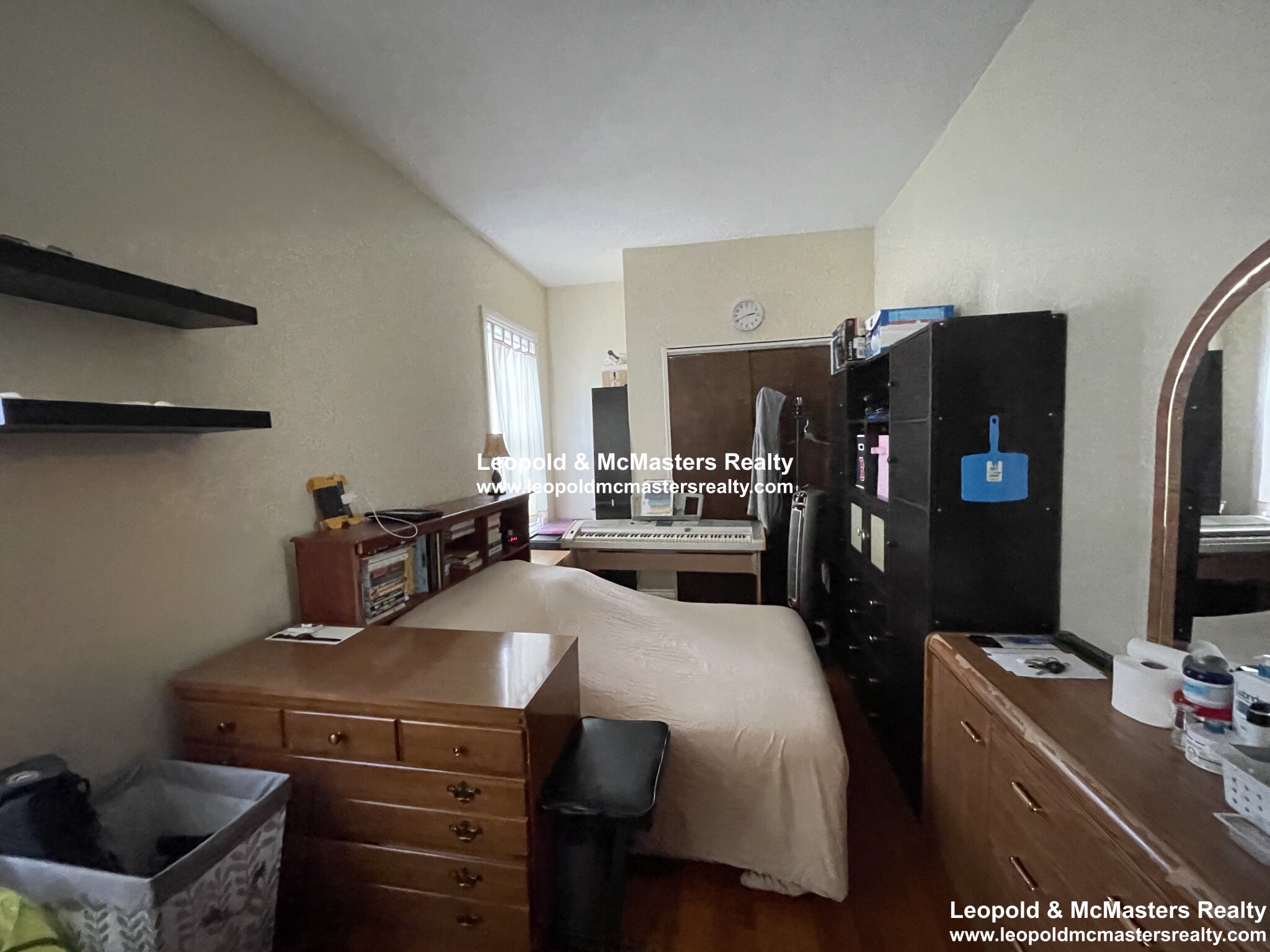 23 Maple St, Watertown