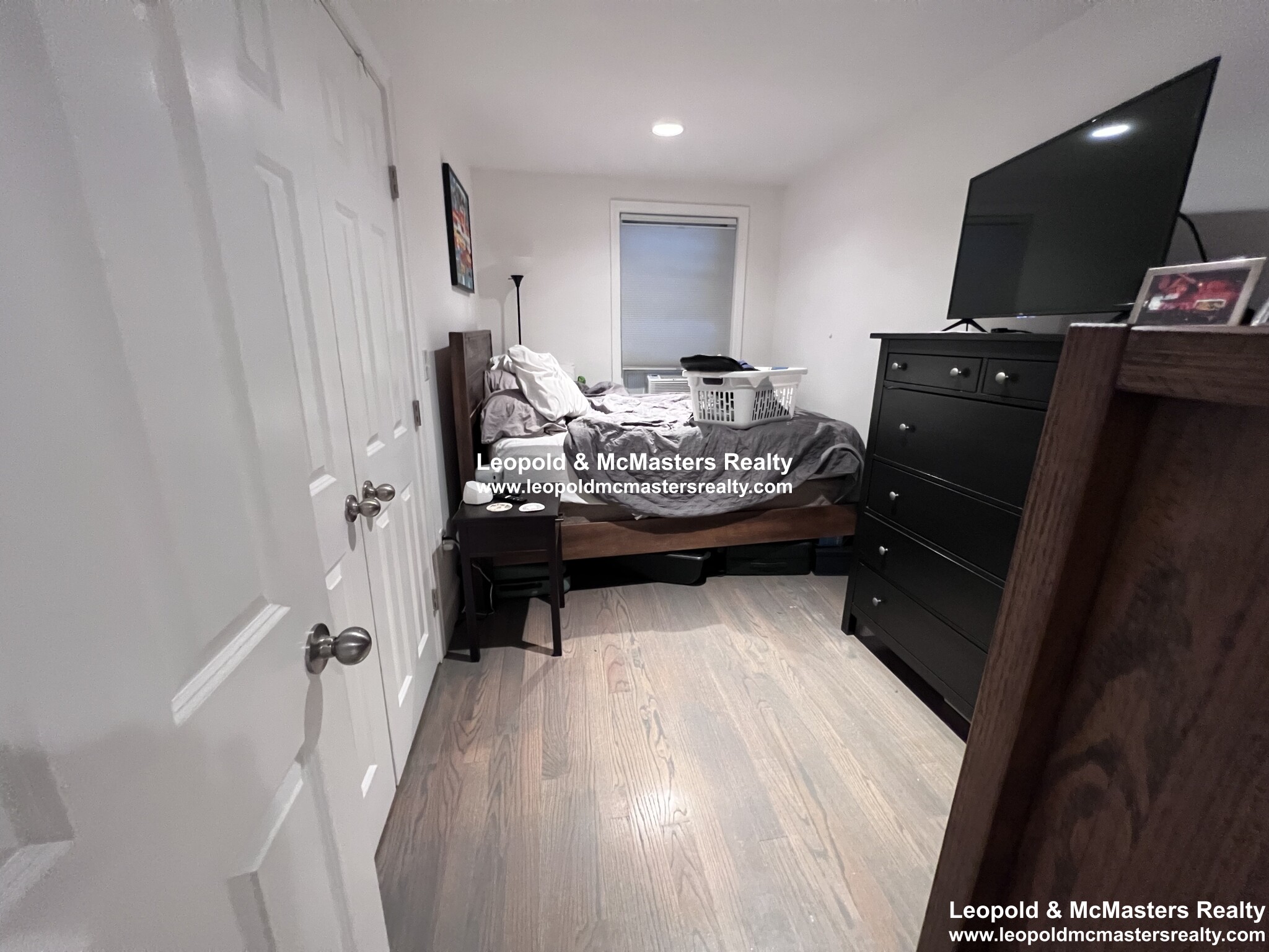 127 Saint Botolph St, Back Bay