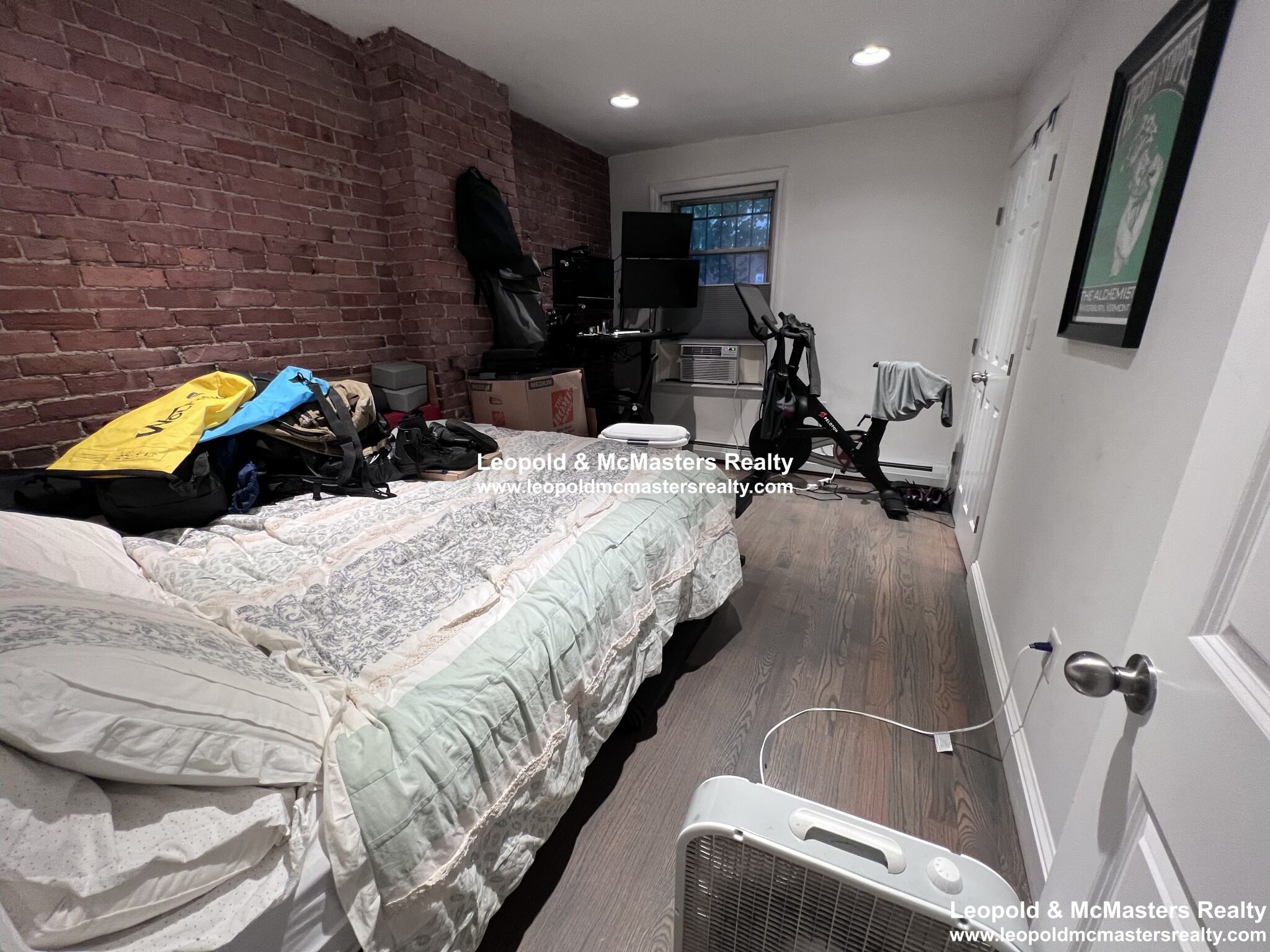 127 Saint Botolph St, Back Bay