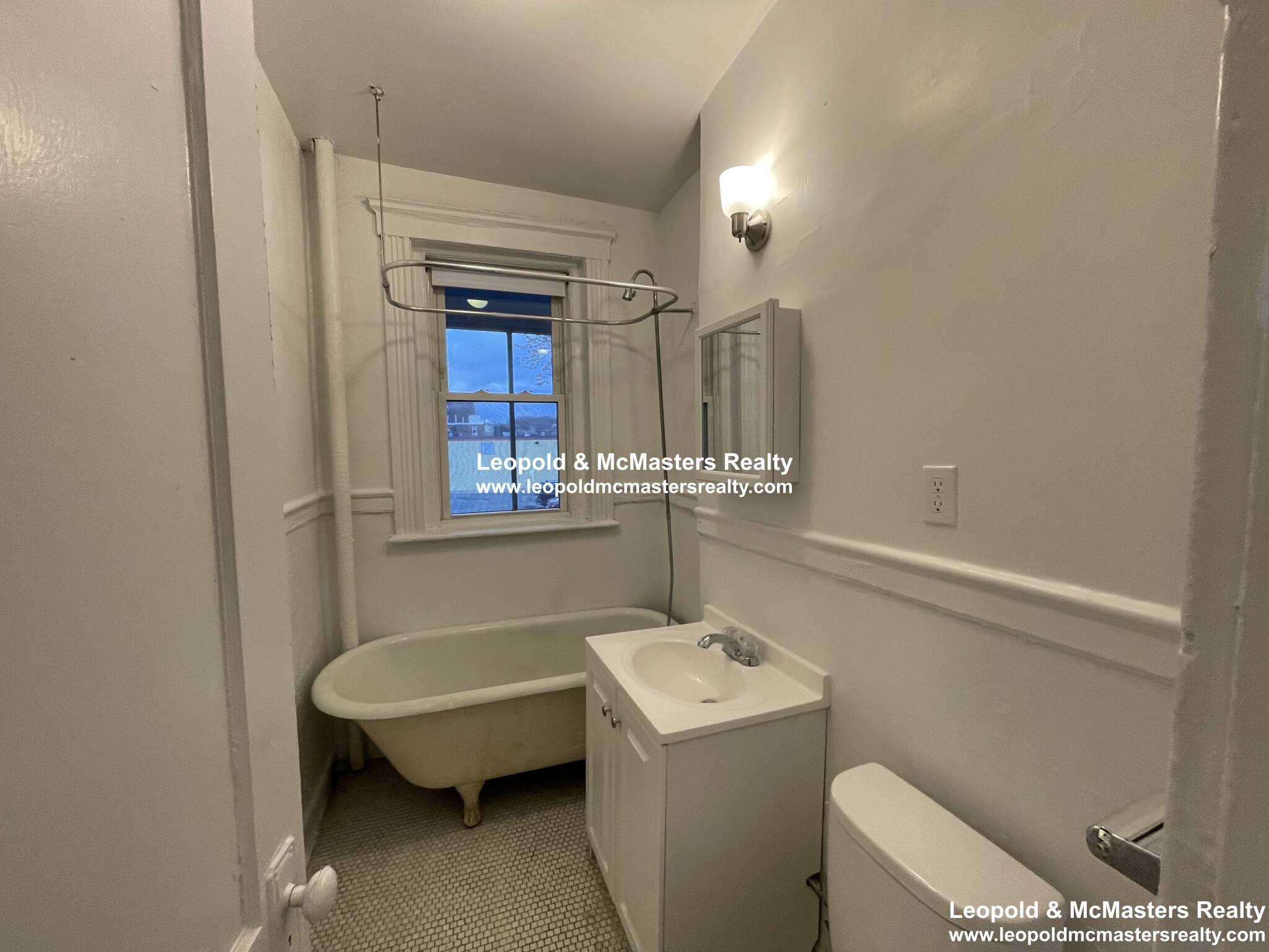 119 Brainerd Rd, Allston