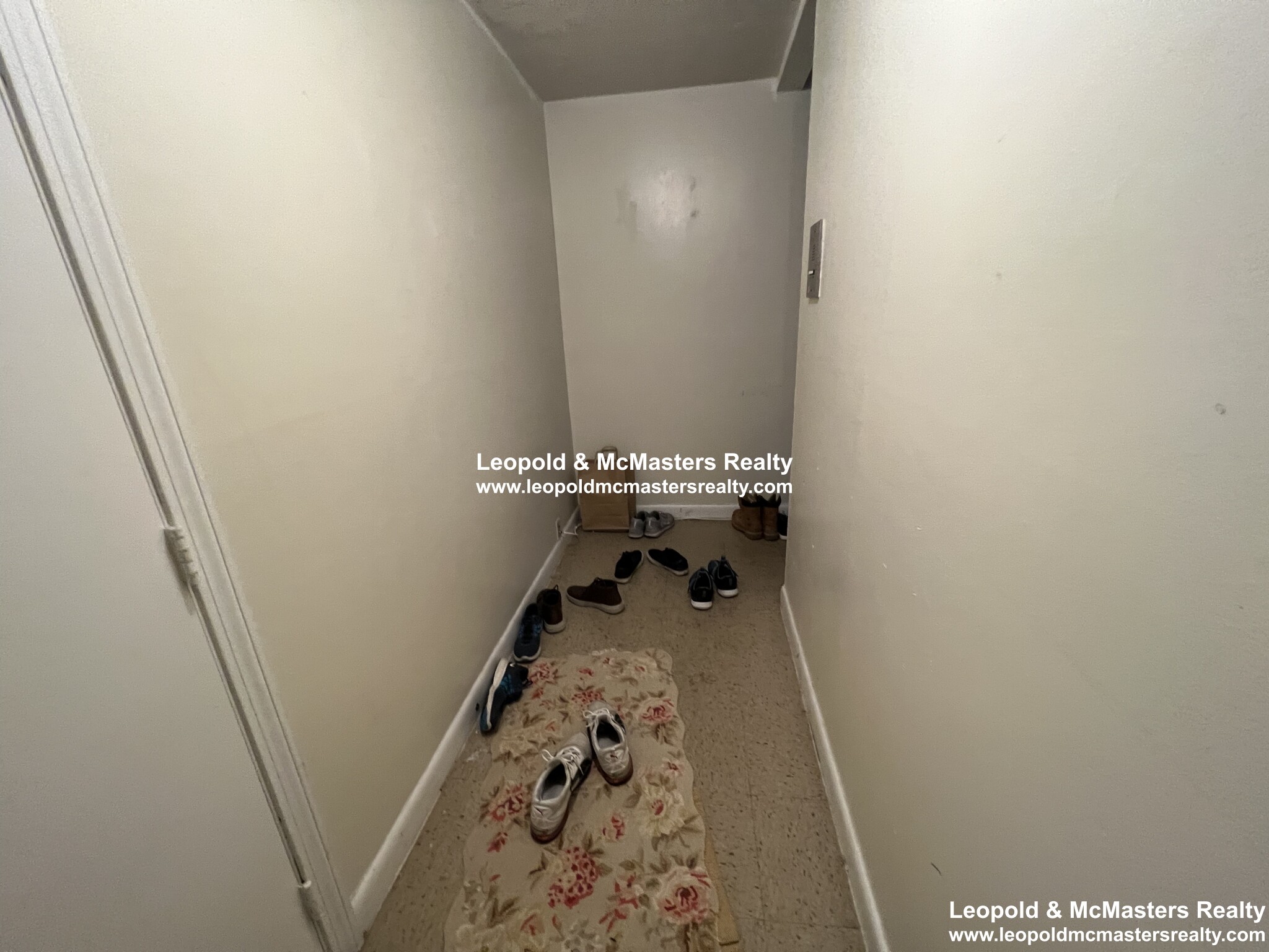 1132 Commonwealth Ave, Allston