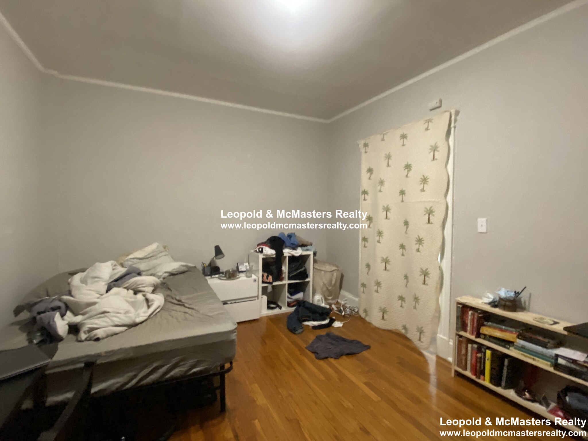 368 Riverway, Mission Hill