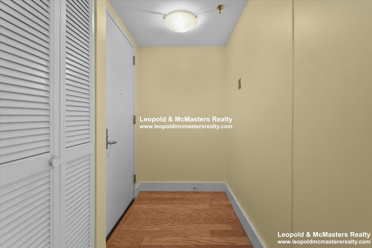 15 North Beacon St, Allston