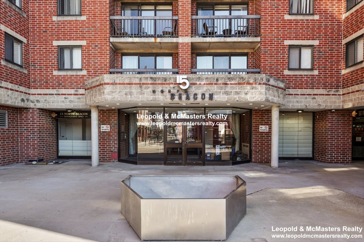 15 North Beacon St, Allston