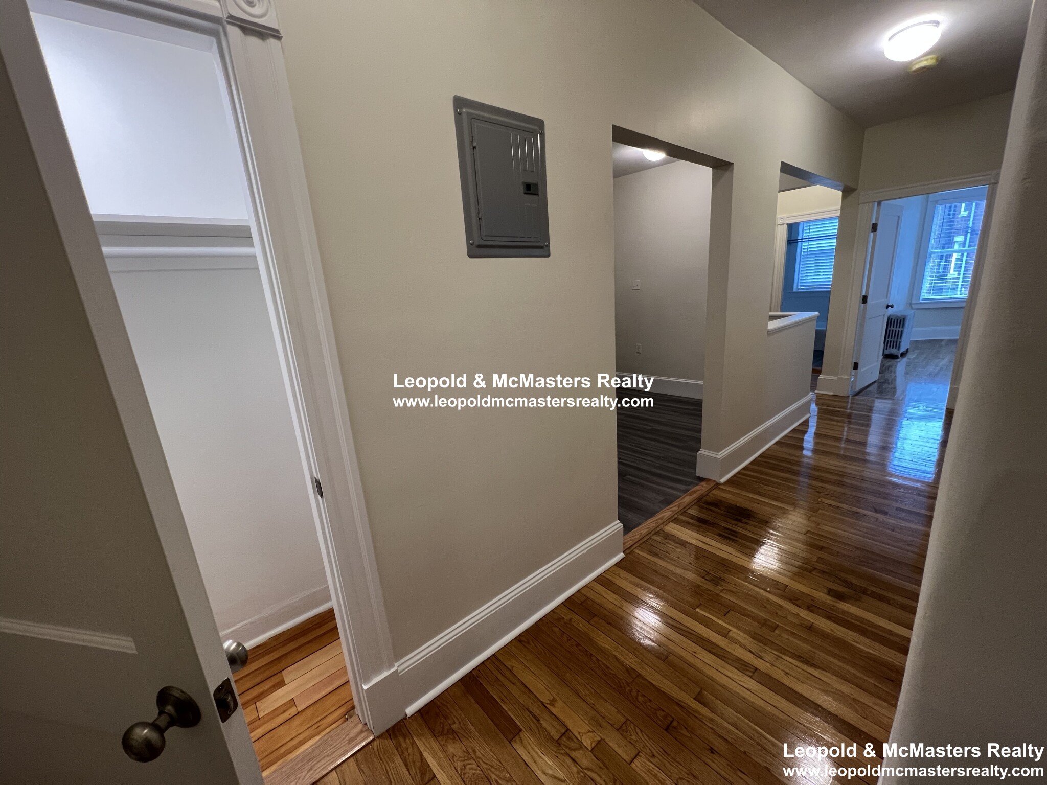1595 Beacon St, Brookline
