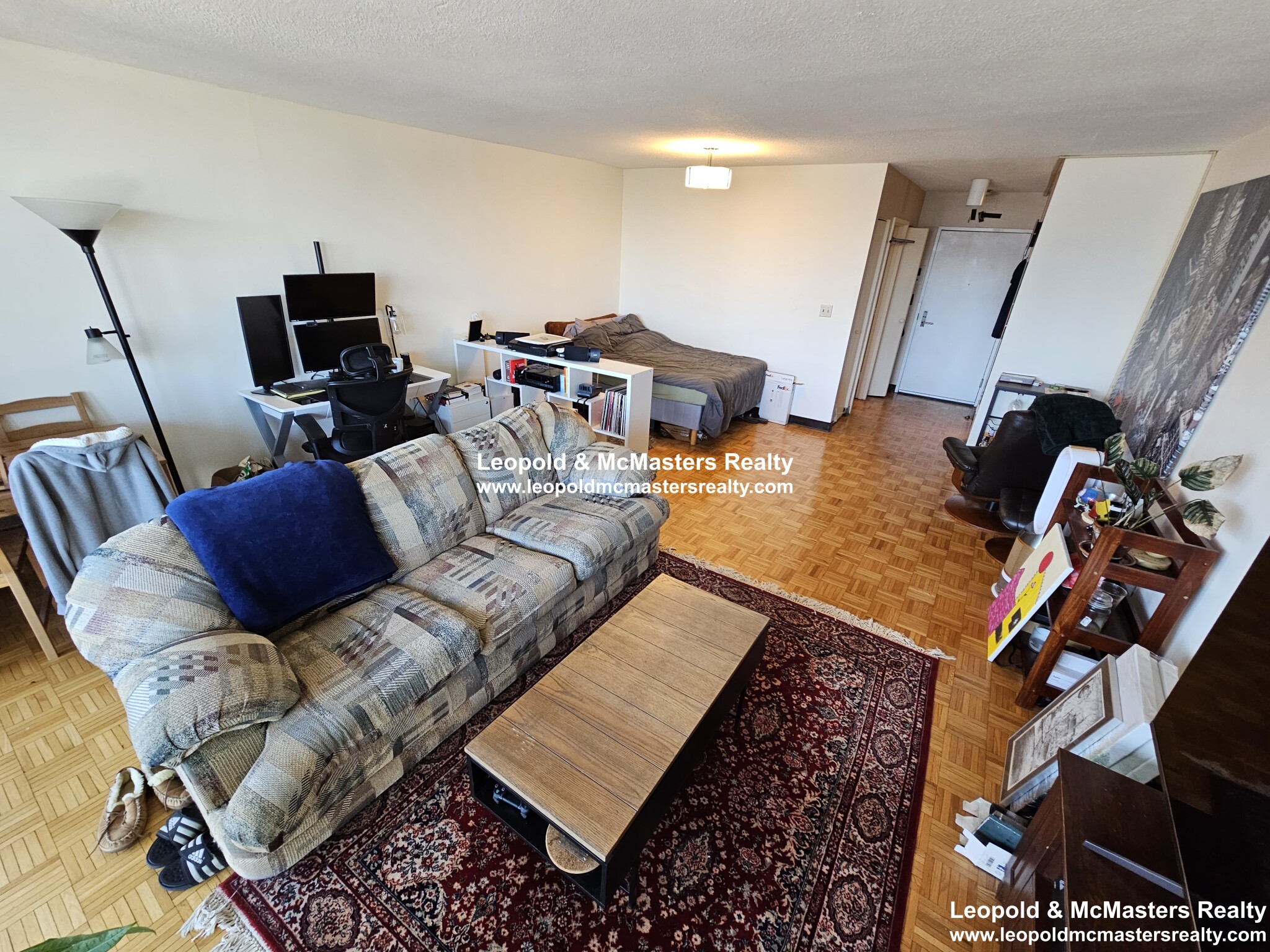 566 Commonwealth Ave, Fenway