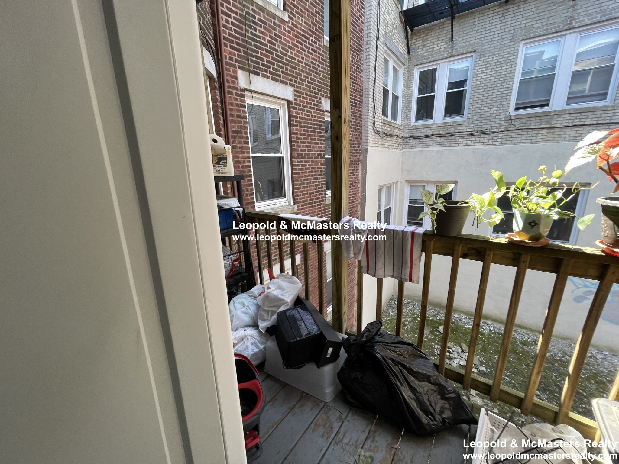 1683 Commonwealth Ave, Brighton