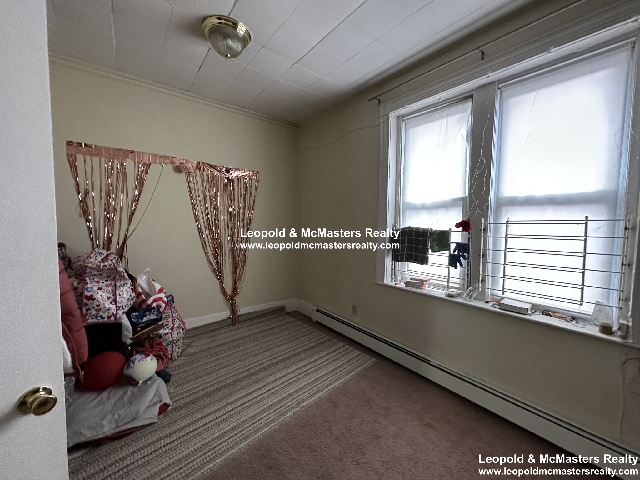 73 South Huntington Ave, Jamaica Plain