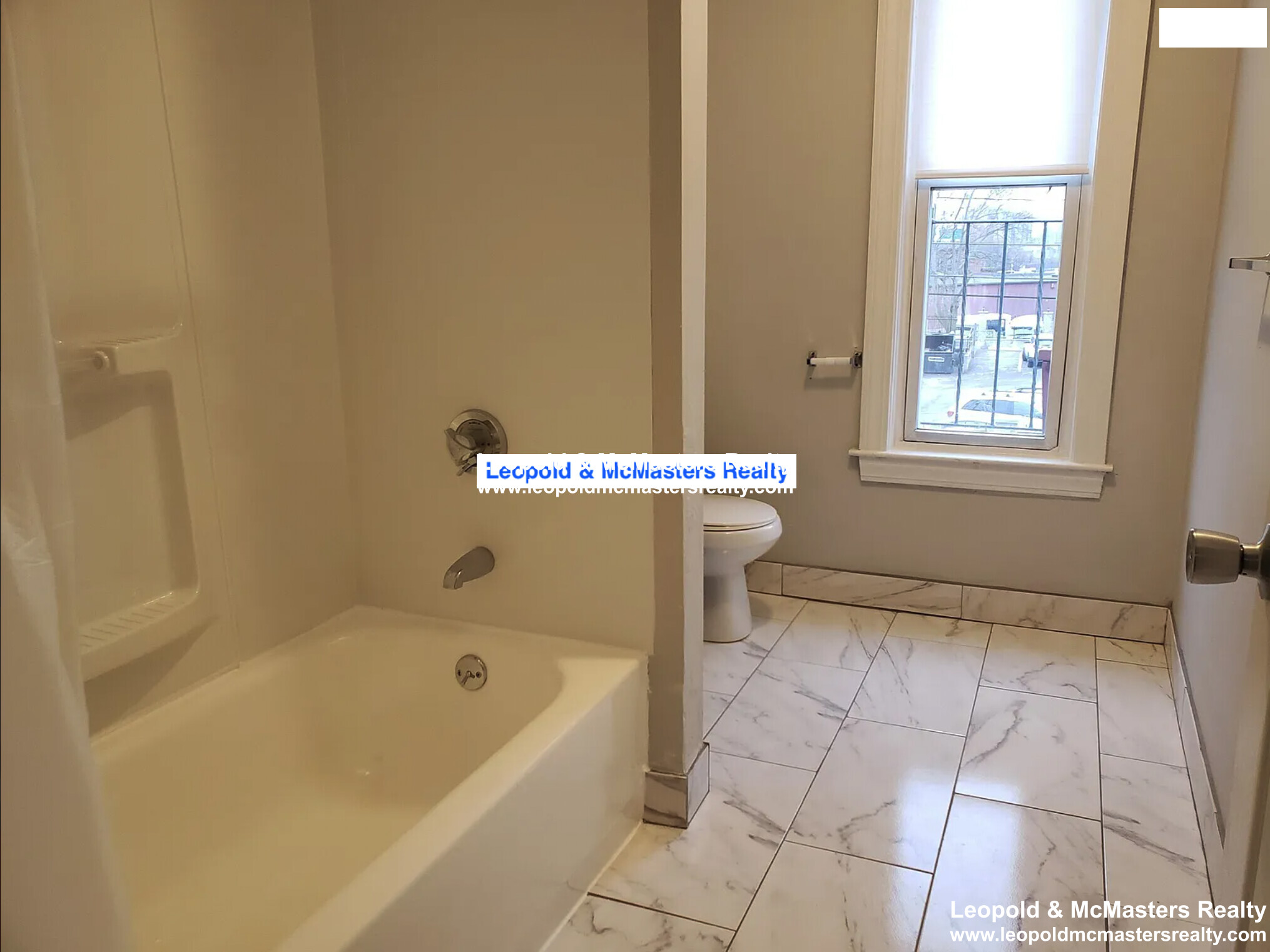 21 Linden St, Allston