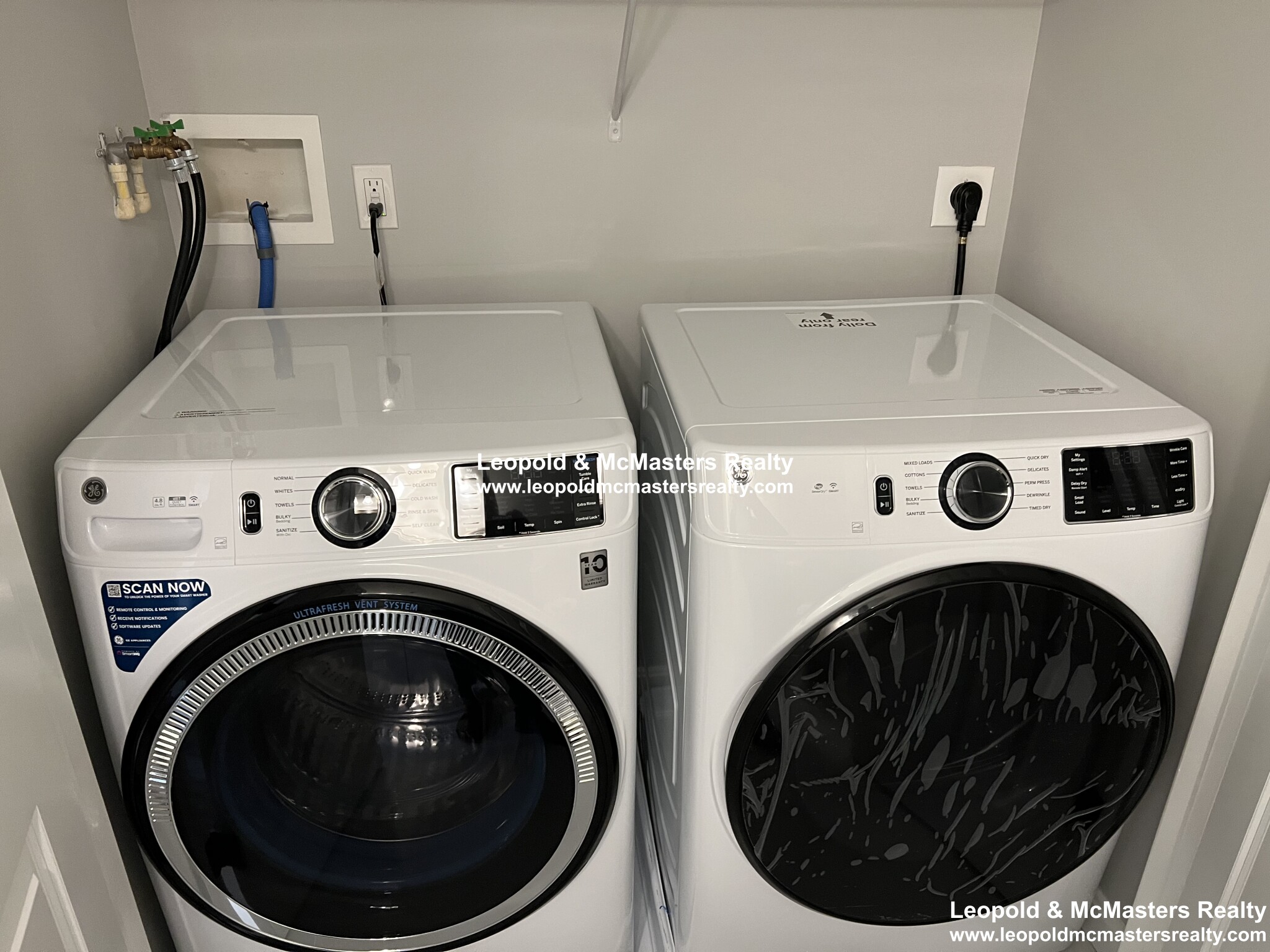 109 Hopkins St, Downtown