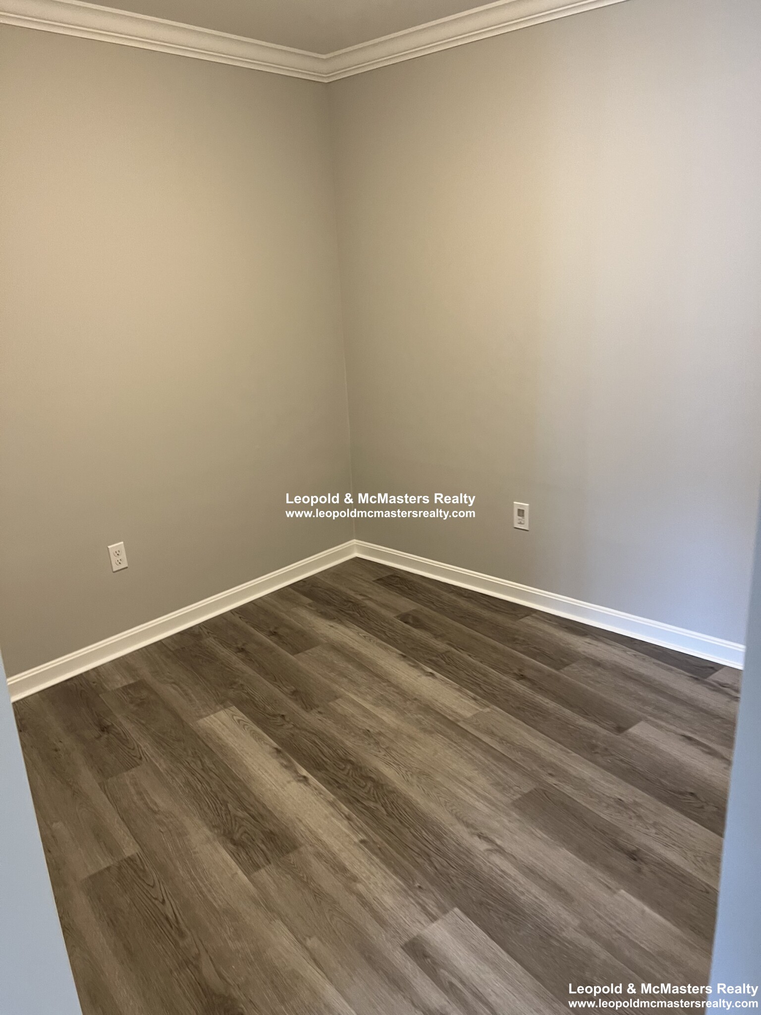 109 Hopkins St, Downtown